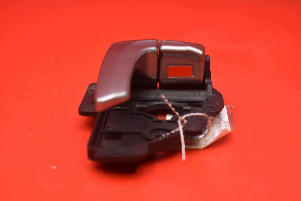 handle inner left front grey 82613-2S000 HYUNDAI IX35 1 and 09-13