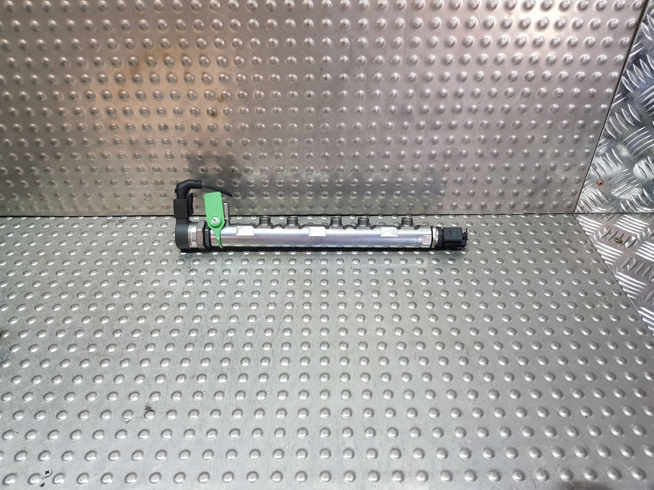 moulage capteurs pression carburant 0281002949 0281002988 BMW