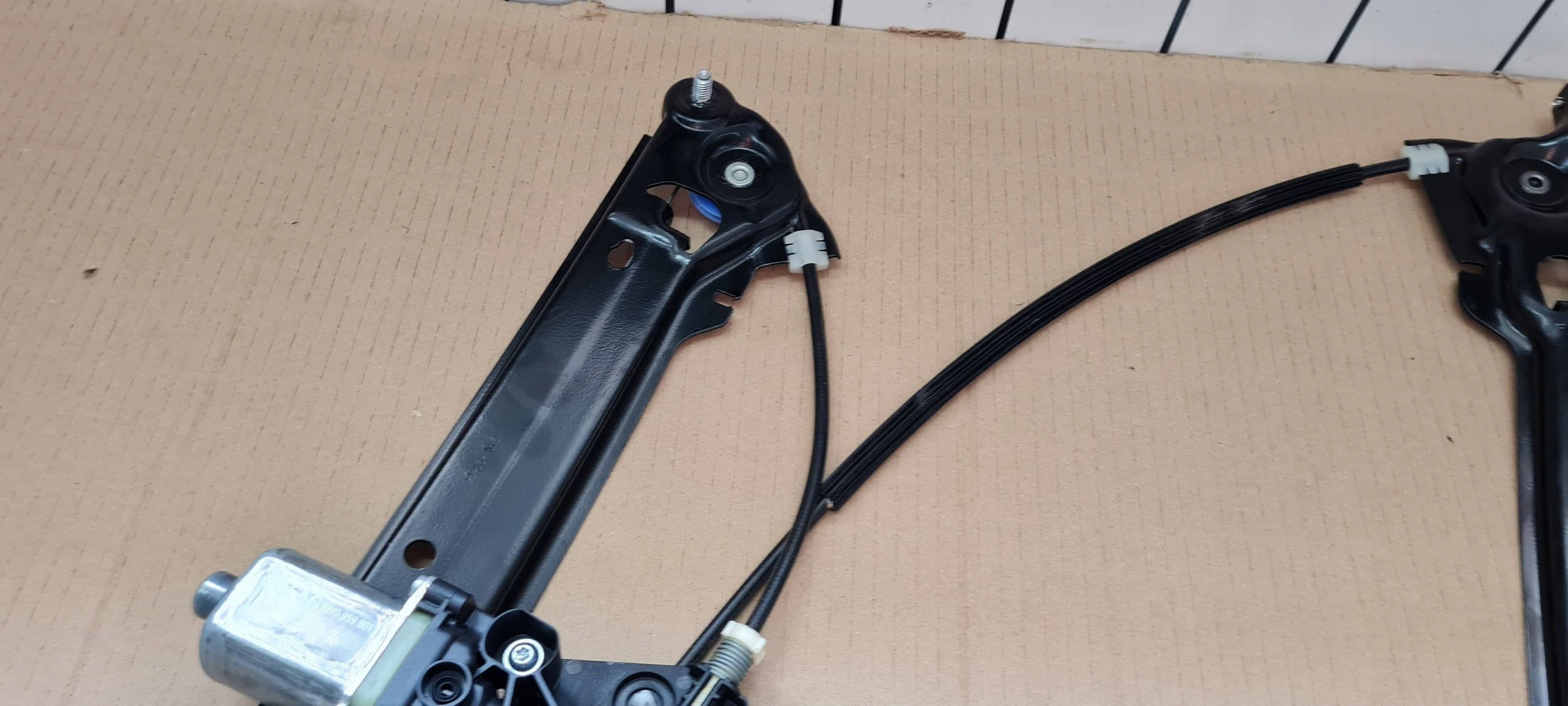 SQ8 4M RSQ8 Q8 mechanism window regulator right front 24R 4M8837462