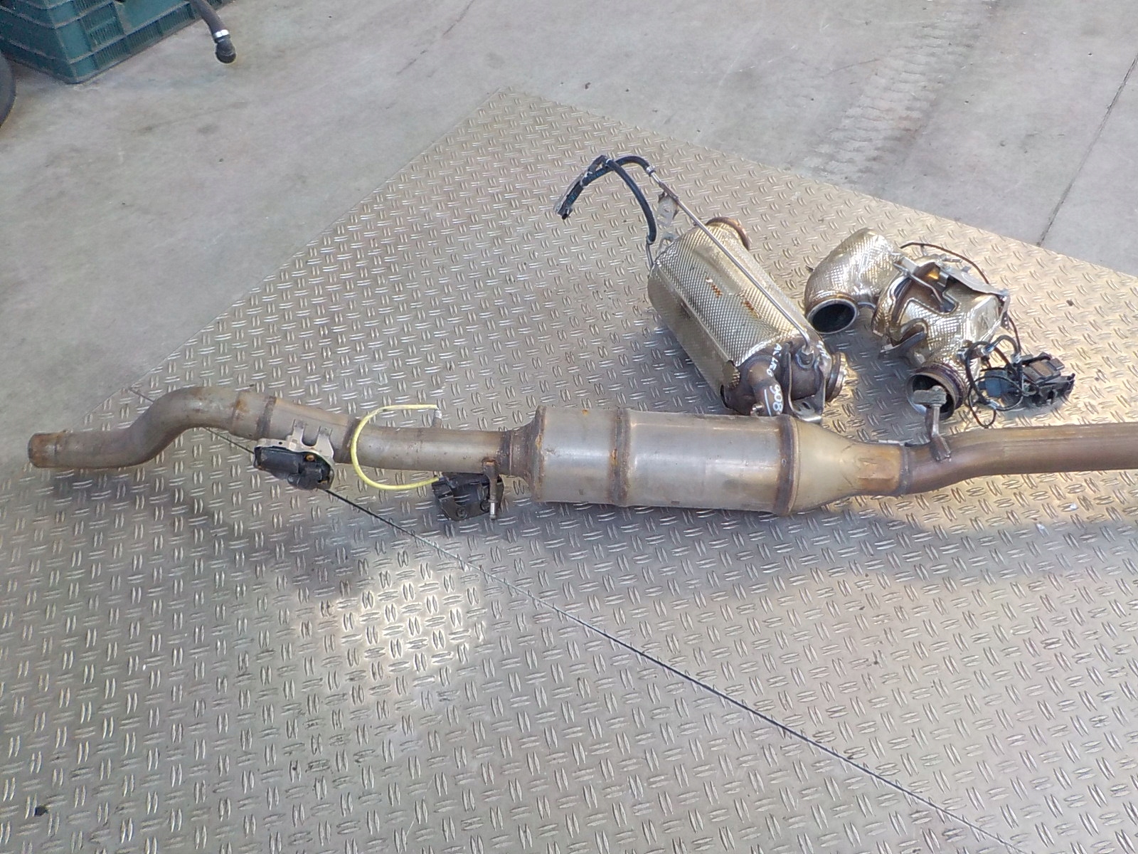 VITO 447 19-DPF ВИХЛОП КАТАЛІЗАТОР 654