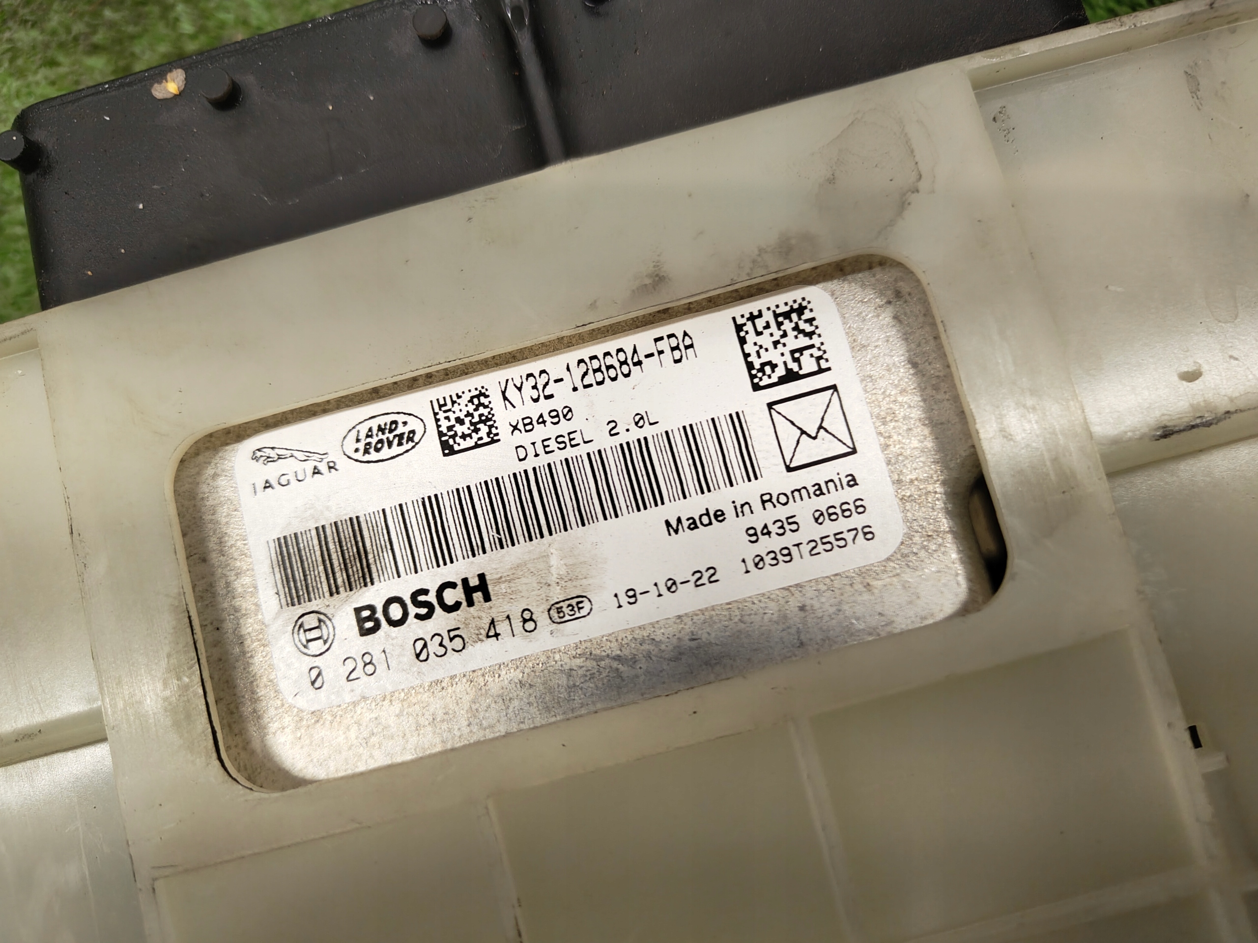 RANGE ROVER EVOQUE L551 computer control unit of the engine ECU KY32-12B684-FBA