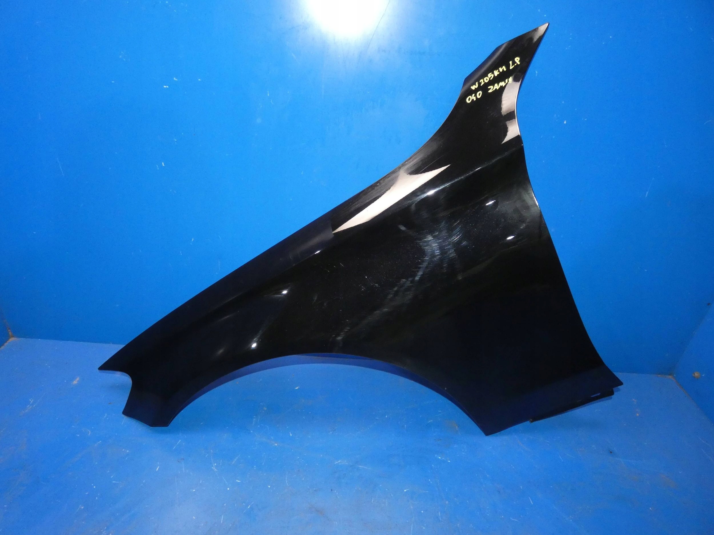 MERCEDES C KLASA W205 fender left front front replacement