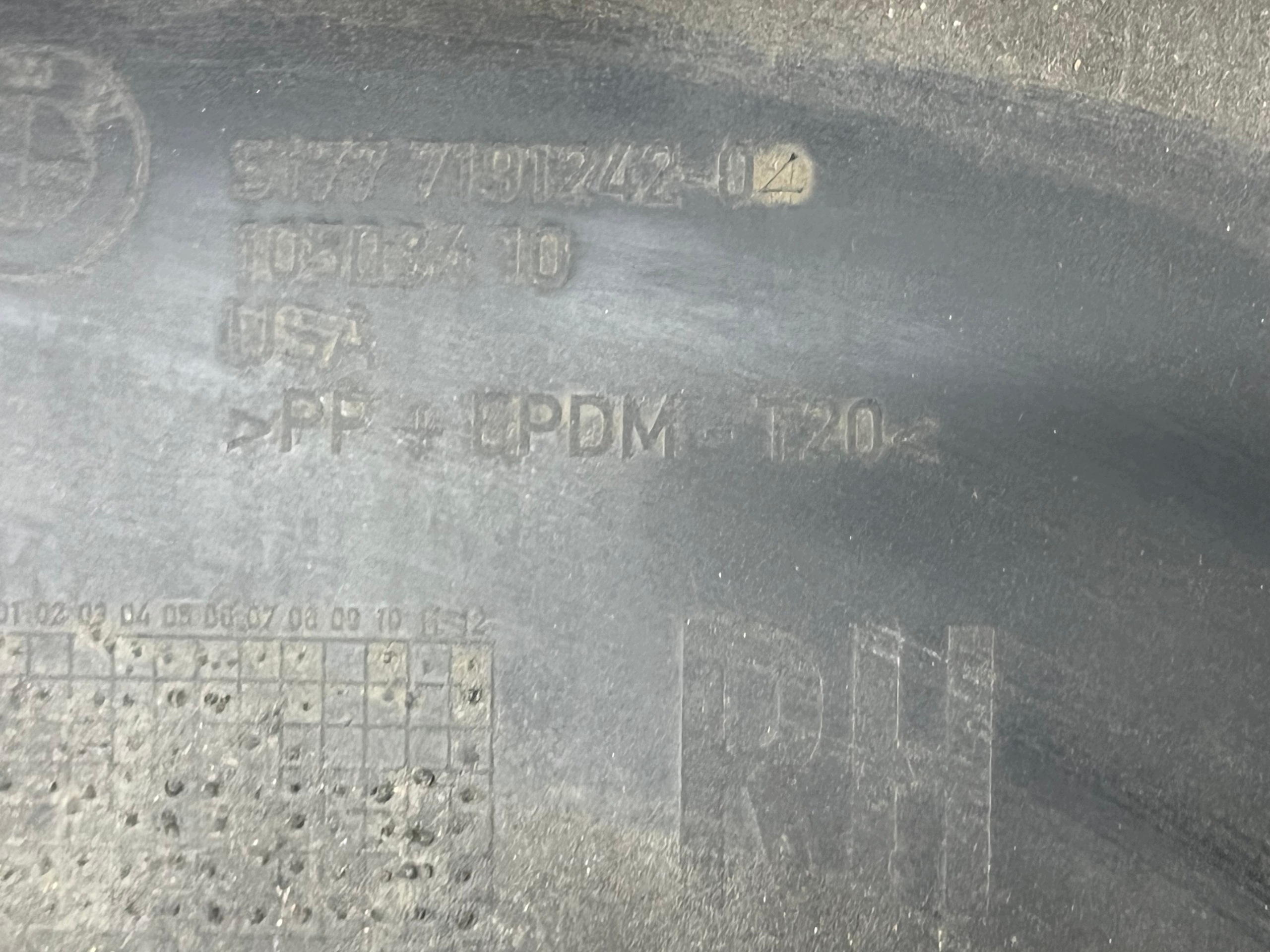 BMW E70 X5 moulding threshold right plastic MAT 7191242