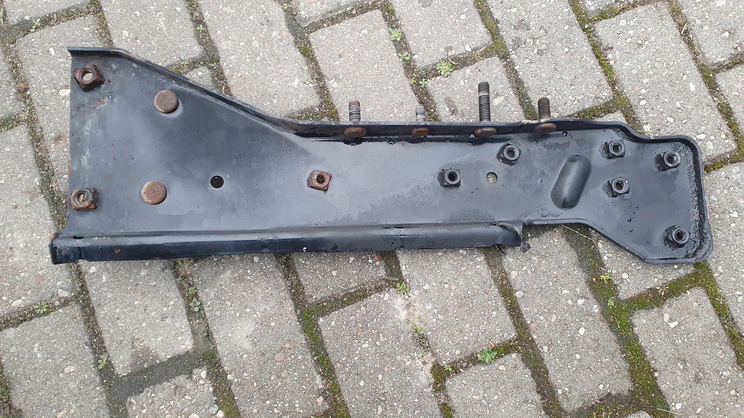 1541019 - Кріплення Глушника Каталізатора Scania R