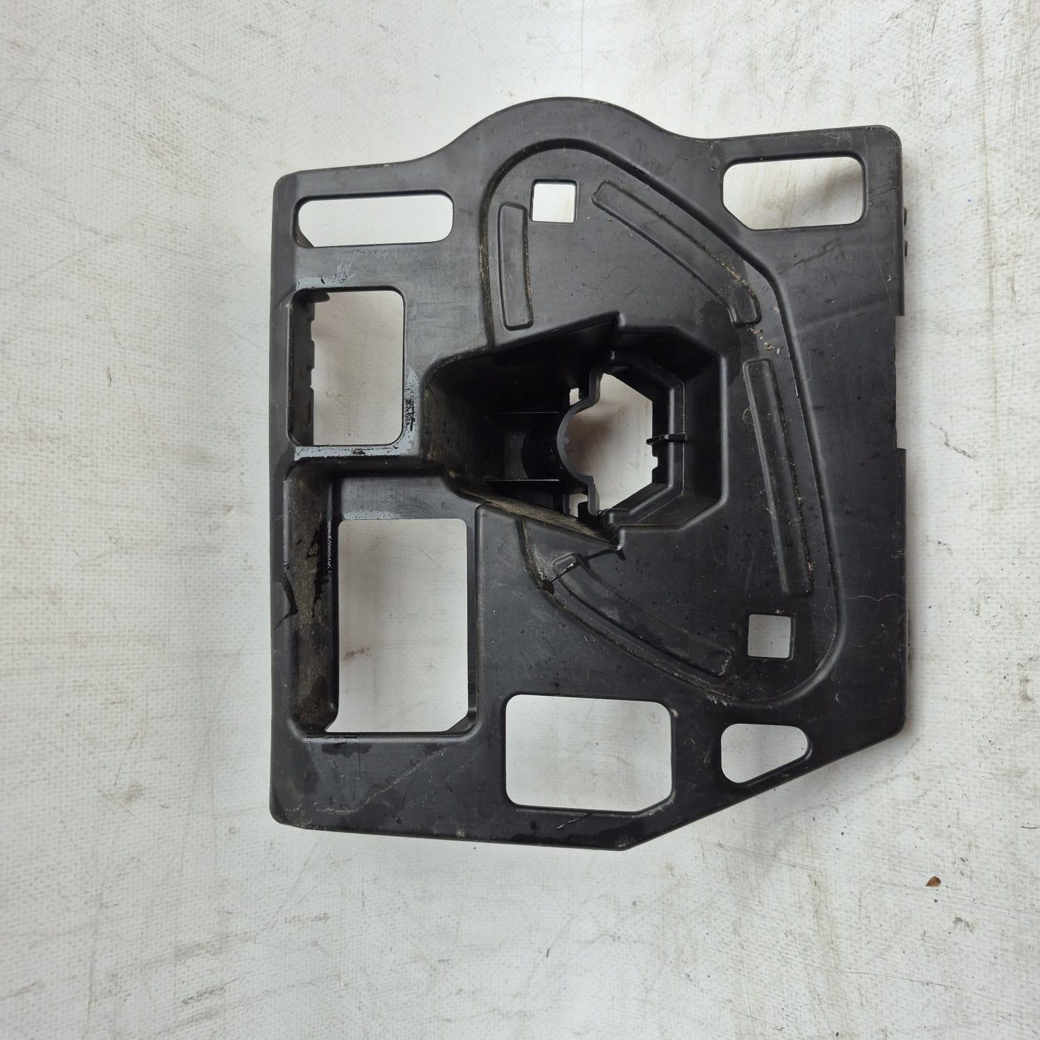 SKODA FABIA 3 III LIFT support holder of the washer left front front
