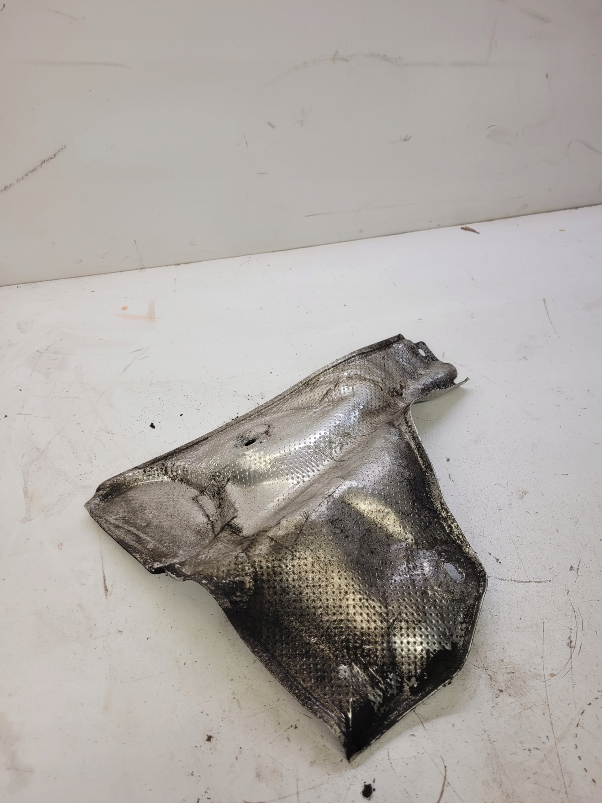fedél TERMICZNA hangszigetelő AUDI A4 B8 8K1804164B