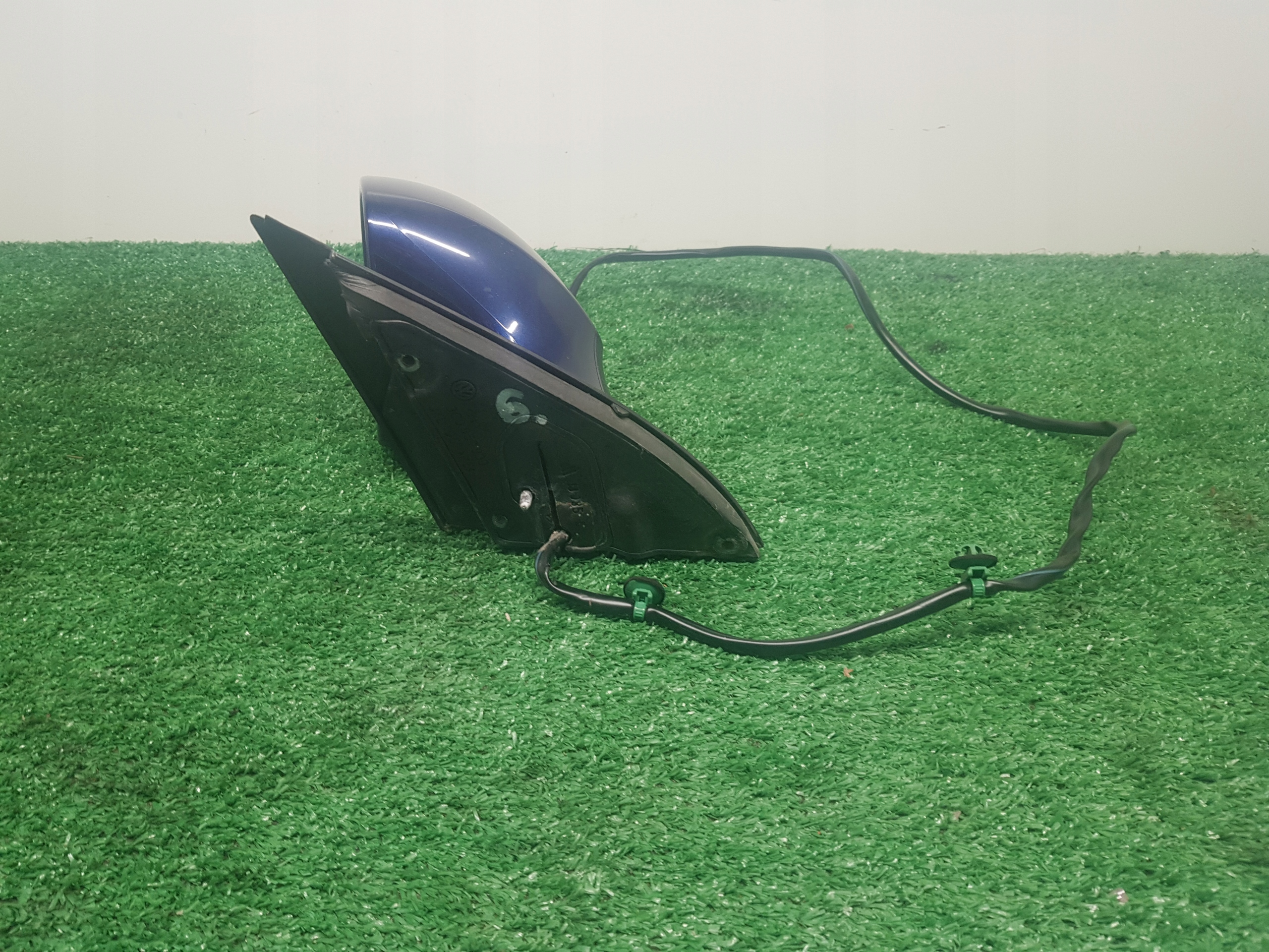 mirror left electrics VOLKSWAGEN PASSAT B6 6 PIN 3C0857933