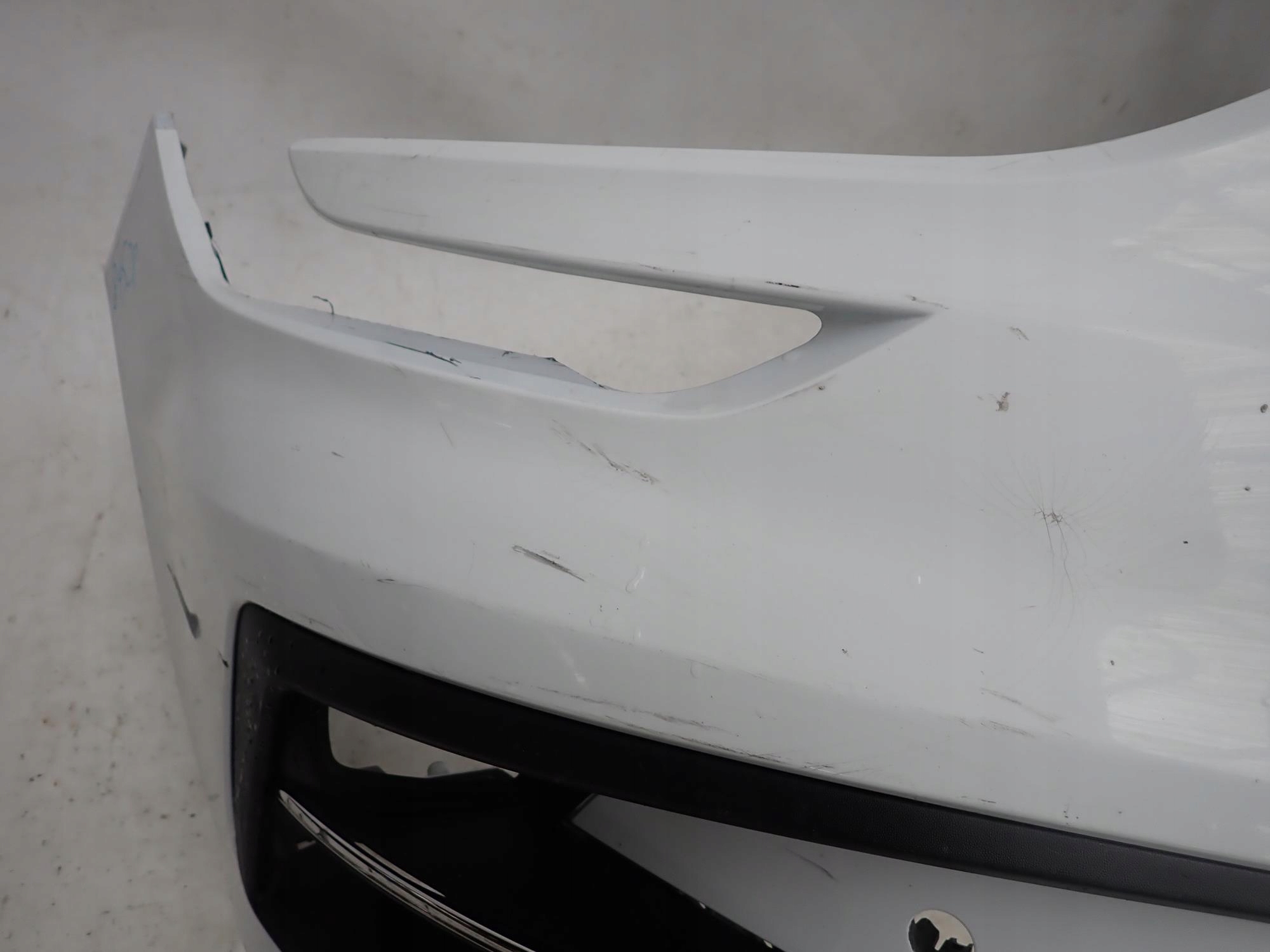 RENAULT MEGANE IV 4 LIFT 20-24 bumper front front PDC