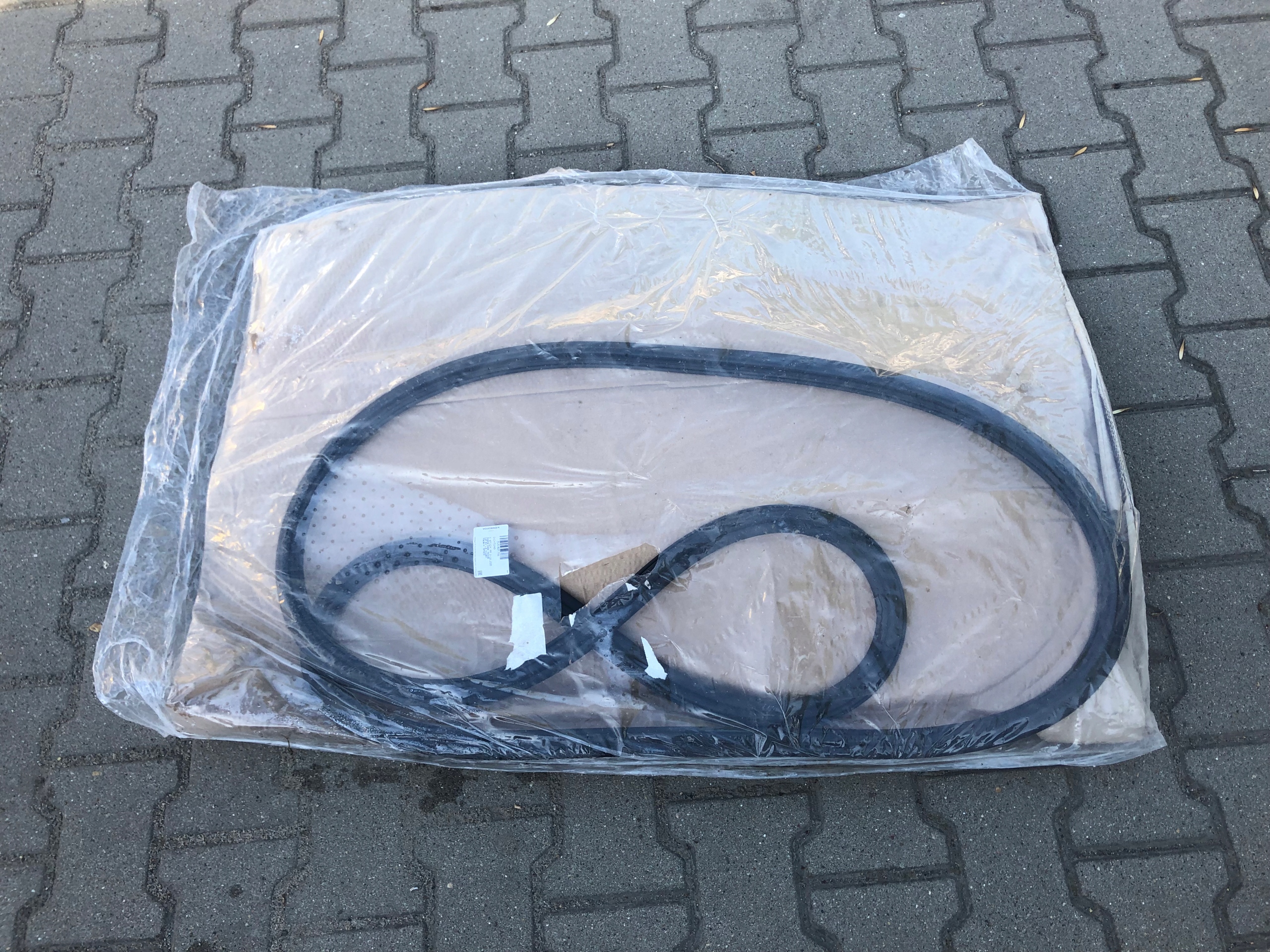 Audi Q3 прокладка заслонки 8u0827705