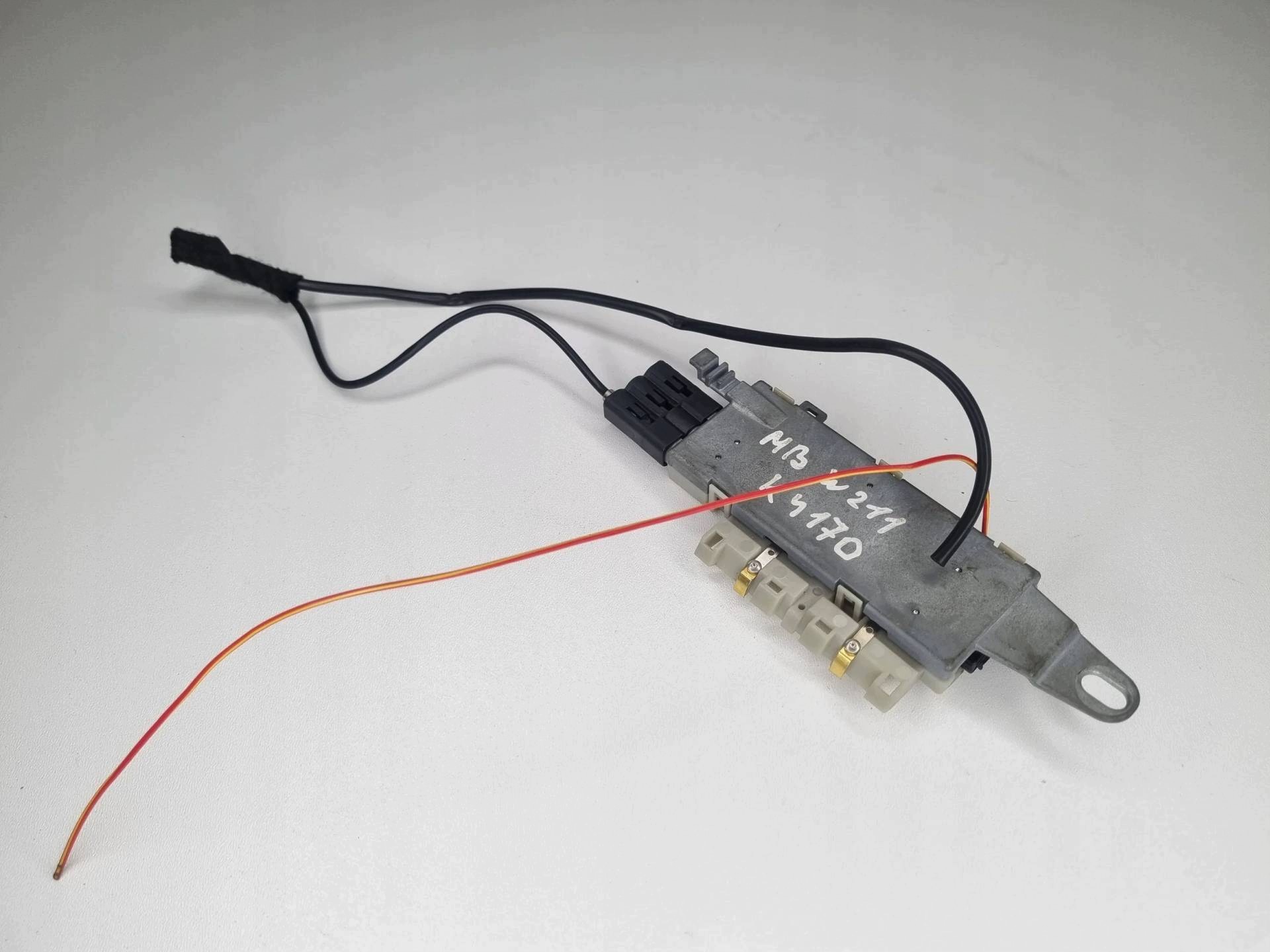 amplifier anteny Mercedes-Benz E W211 S211 2005 A2118203089