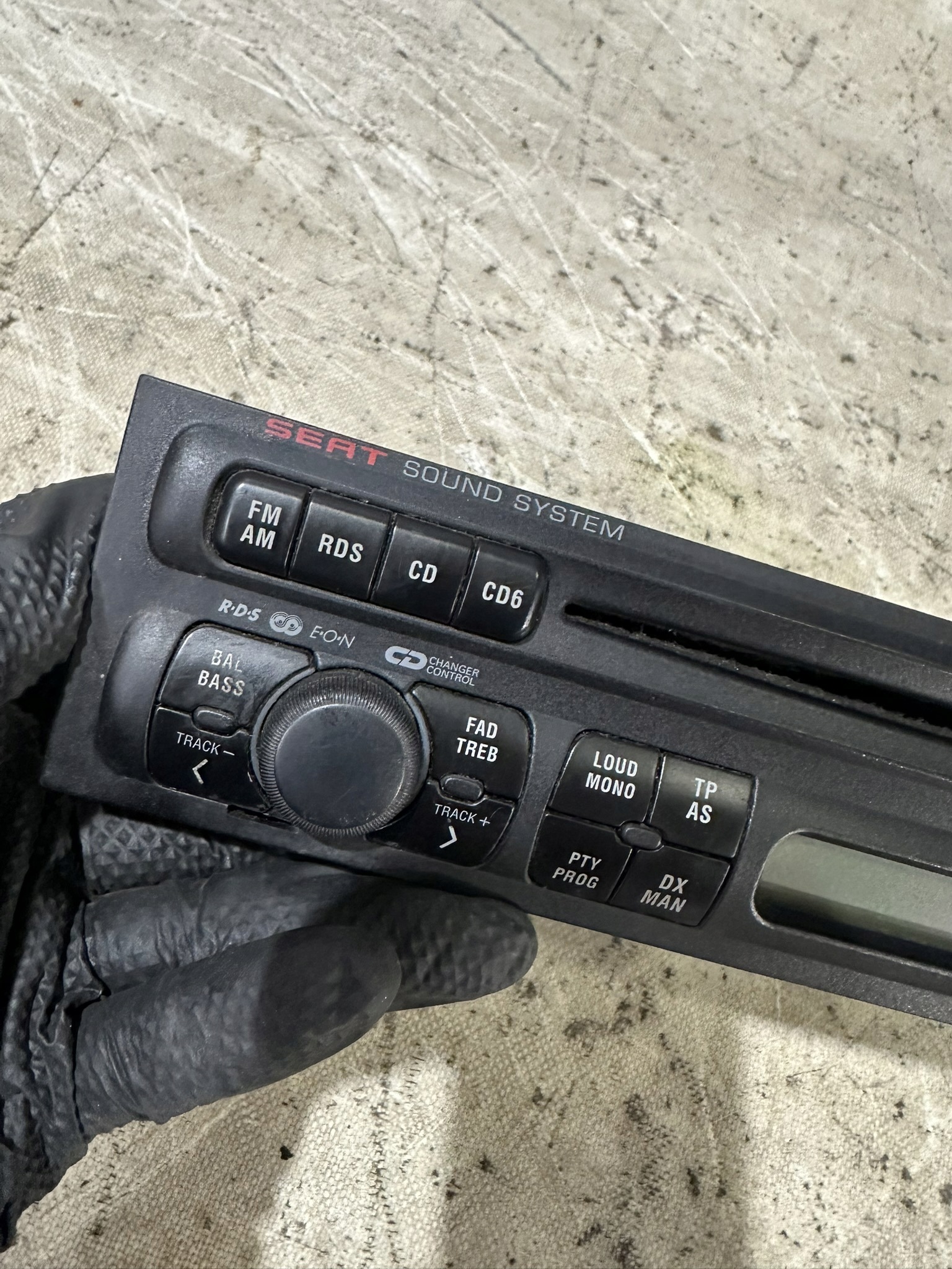 RADIO SEAT LEON 1M0035186D