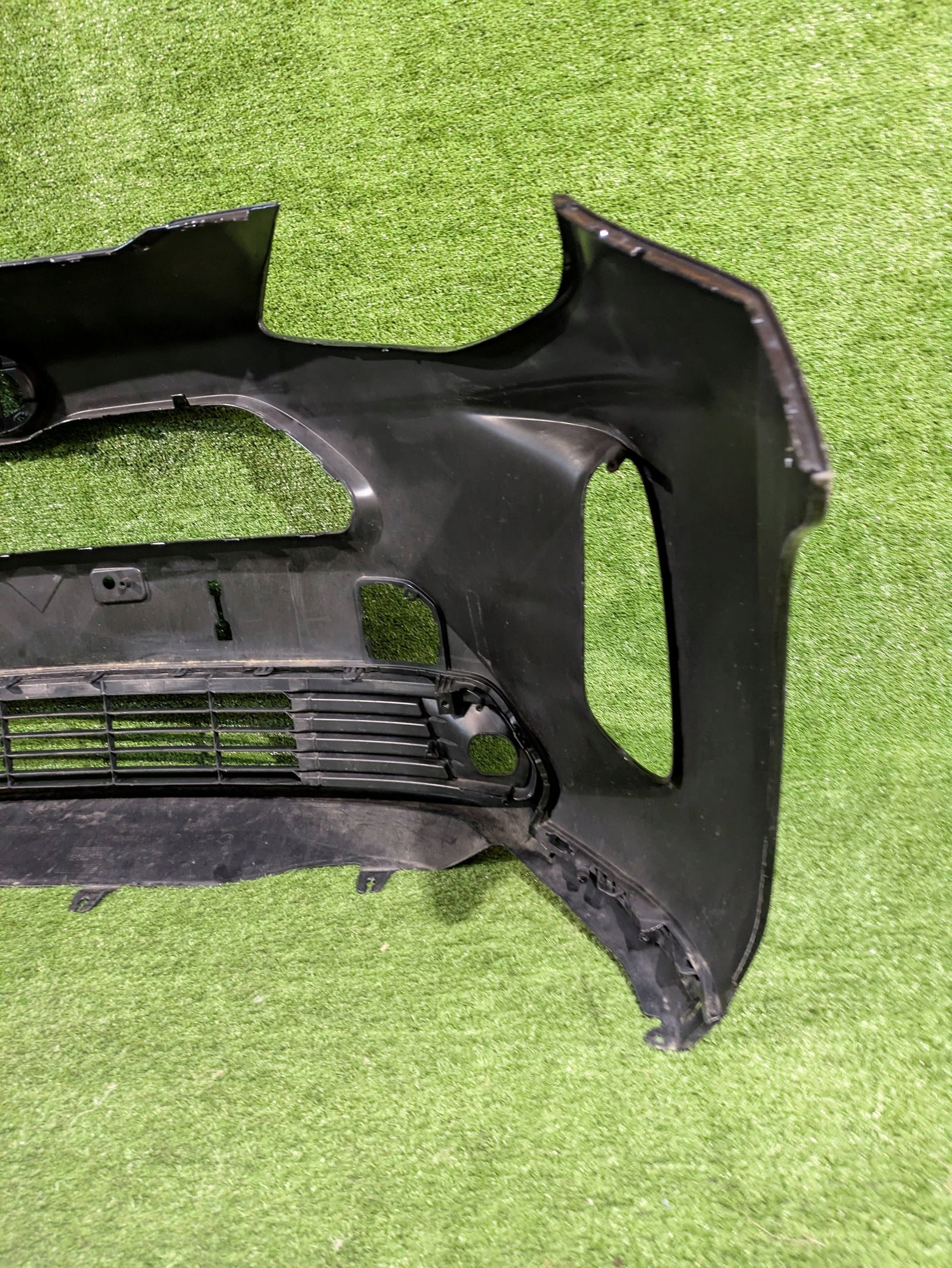front bumper front TOYOTA YARIS CROSS 21- NR.Z4723