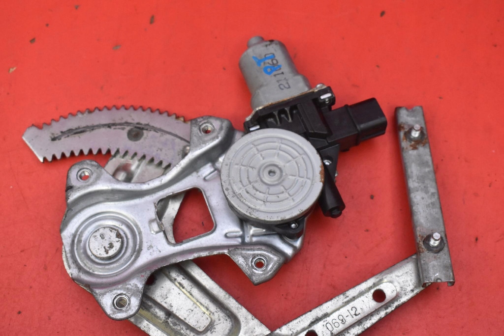window regulator right rear part PEUGEOT 4008 1 and 12-17