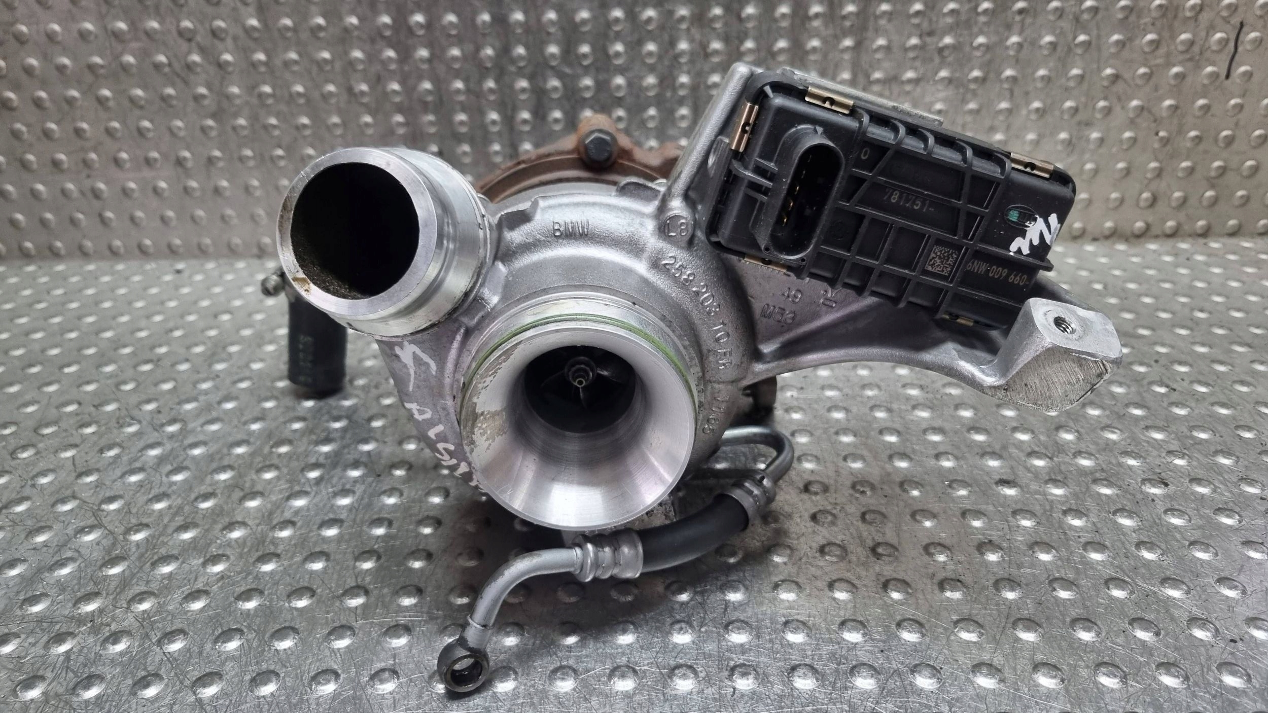 turbó 7810189B BMW E81 E82 E87 E88 E90 E91 E92 E93 X1 E84 2.0D N47