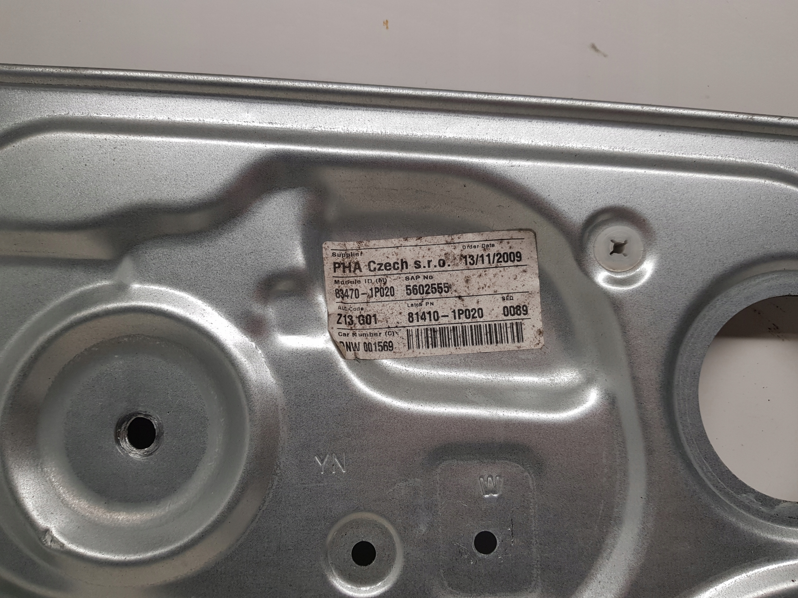 KIA VENGA IX20 window regulator 81410-1P020 left rear part 2009