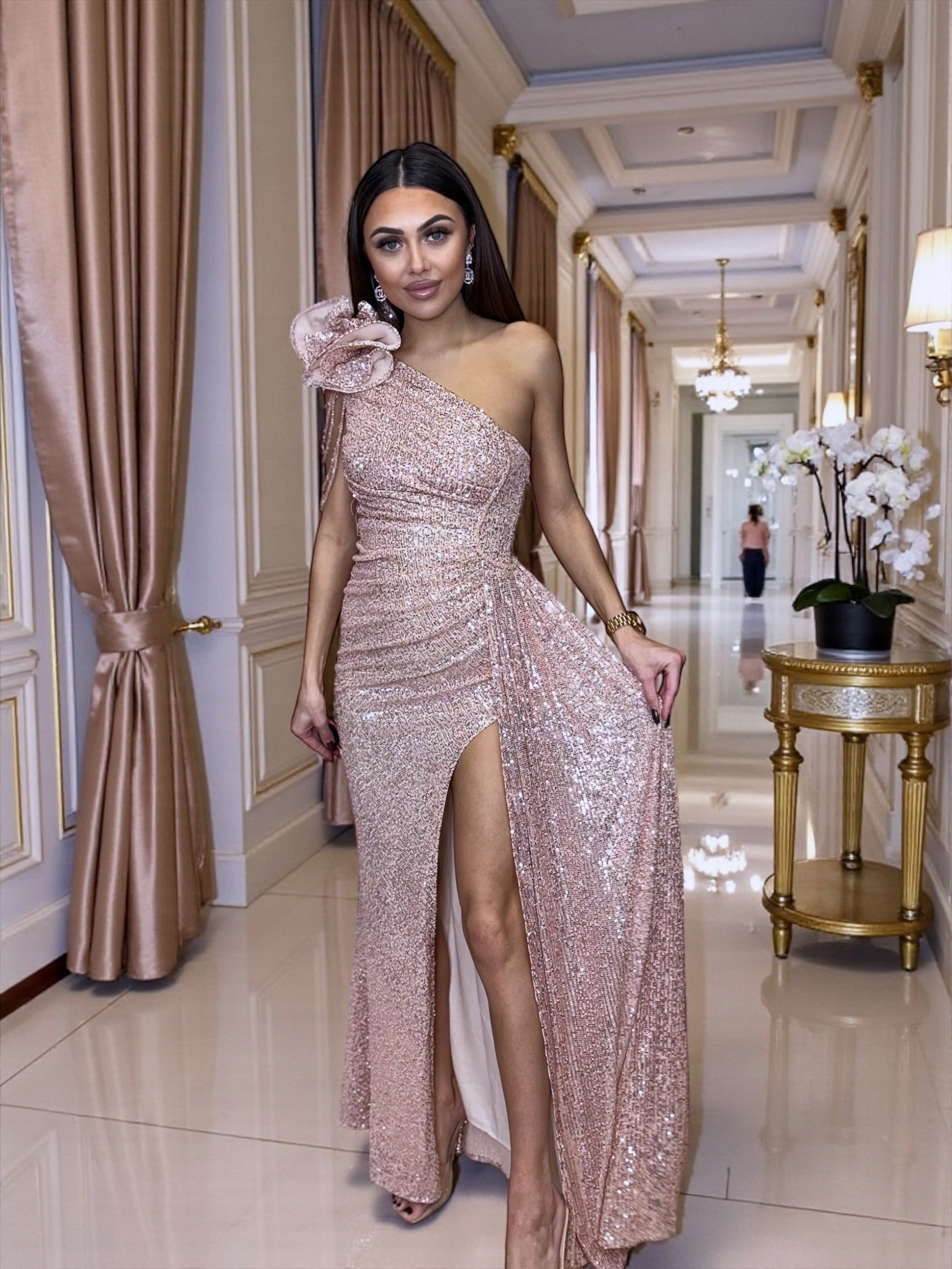 Šaty Dlouhé Flitrované Ivy Zlaté 34 Xs