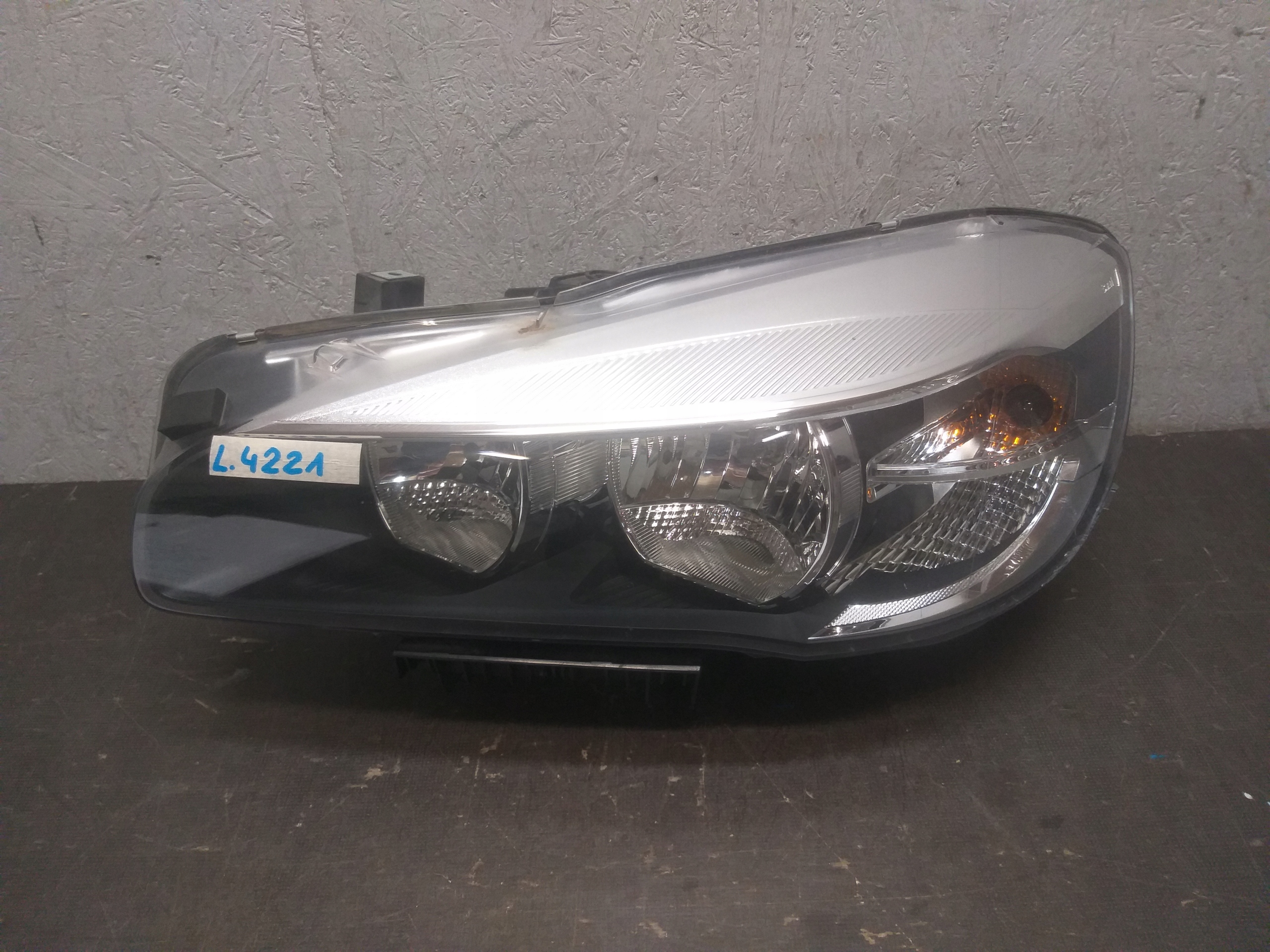 light front left BMW II 2 F45 F46 7422573-04