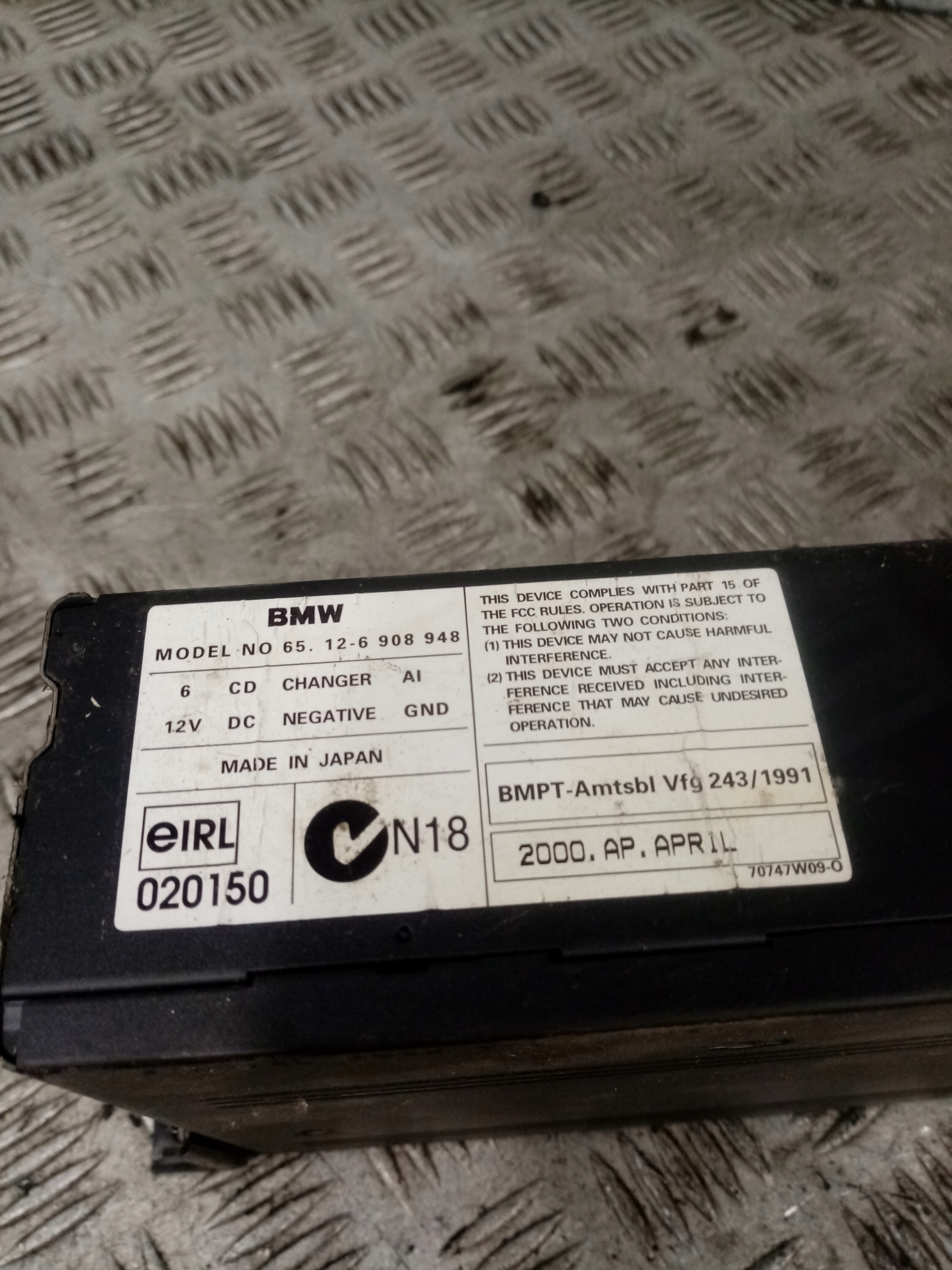 Chargeur lecteur cd PLYT CD / DVD BMW E46 COMPACT 126908948