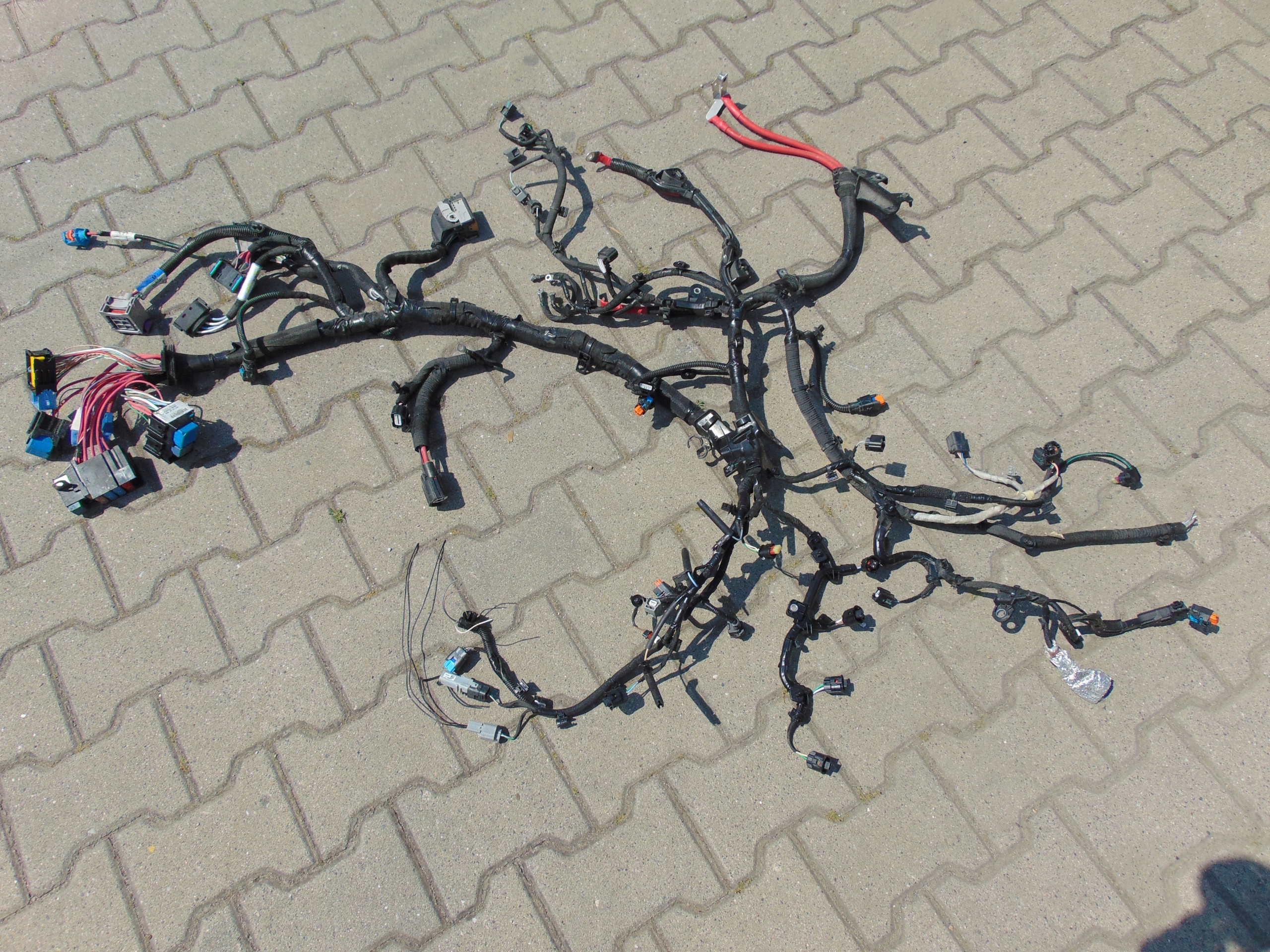 TRAFIC IV 2,0 instalcja silnika 240115220S