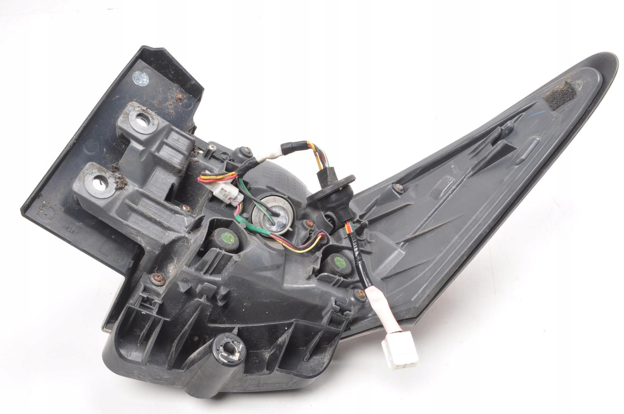 lexus CT 200h фонарь левый задний