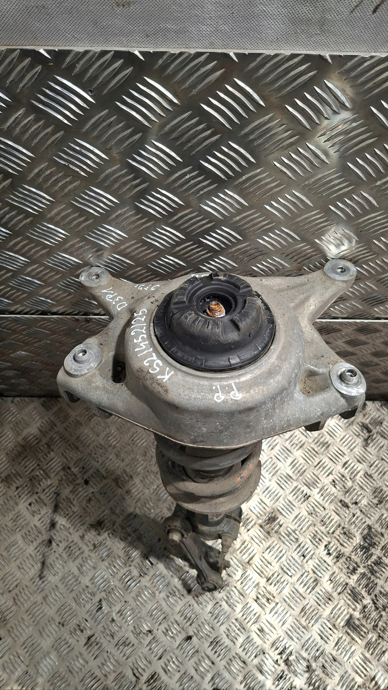 shock absorber spring right front AUDI A4 B8 2.0TDI