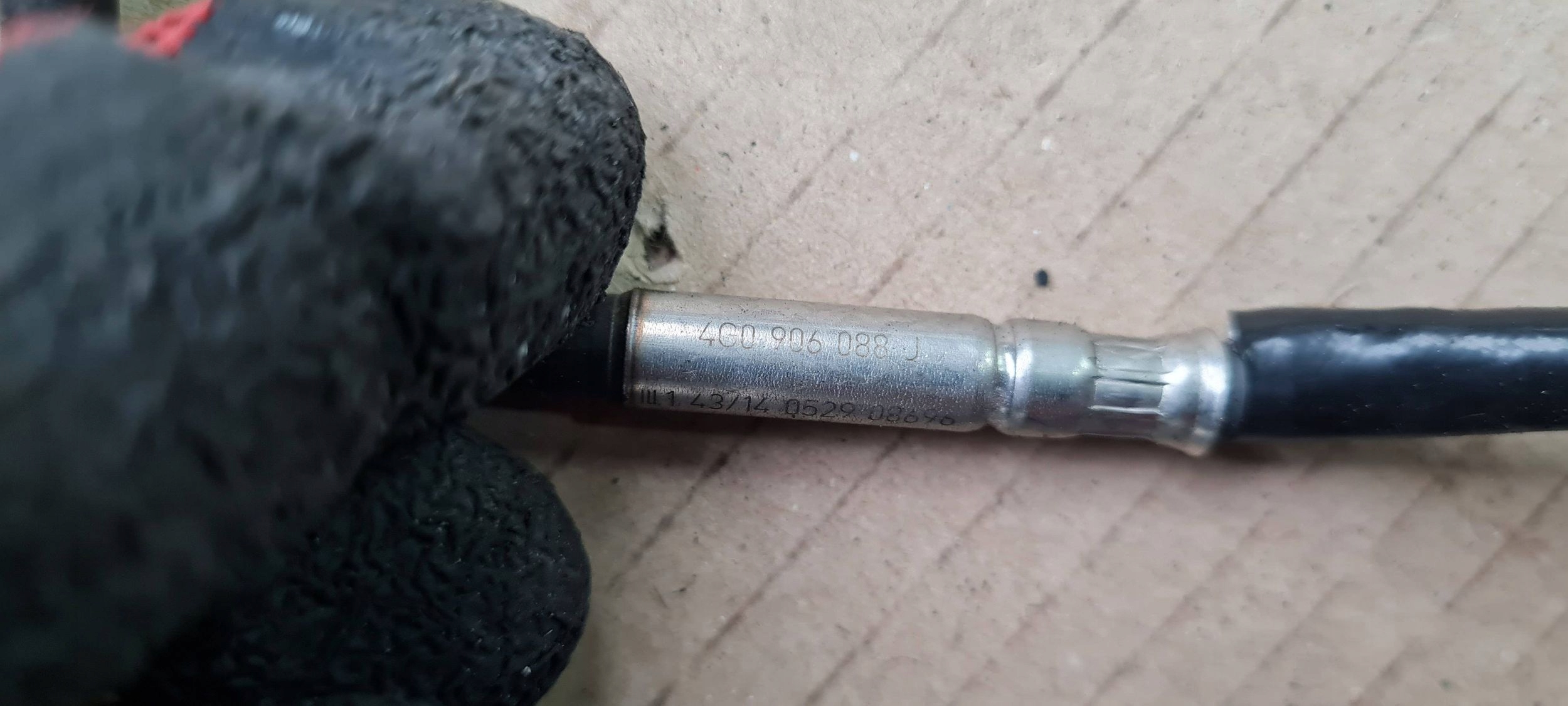 A6 C7 4G LIFT Sensor TEMPERATURY Gase 2.0 TDI 4G0906088J