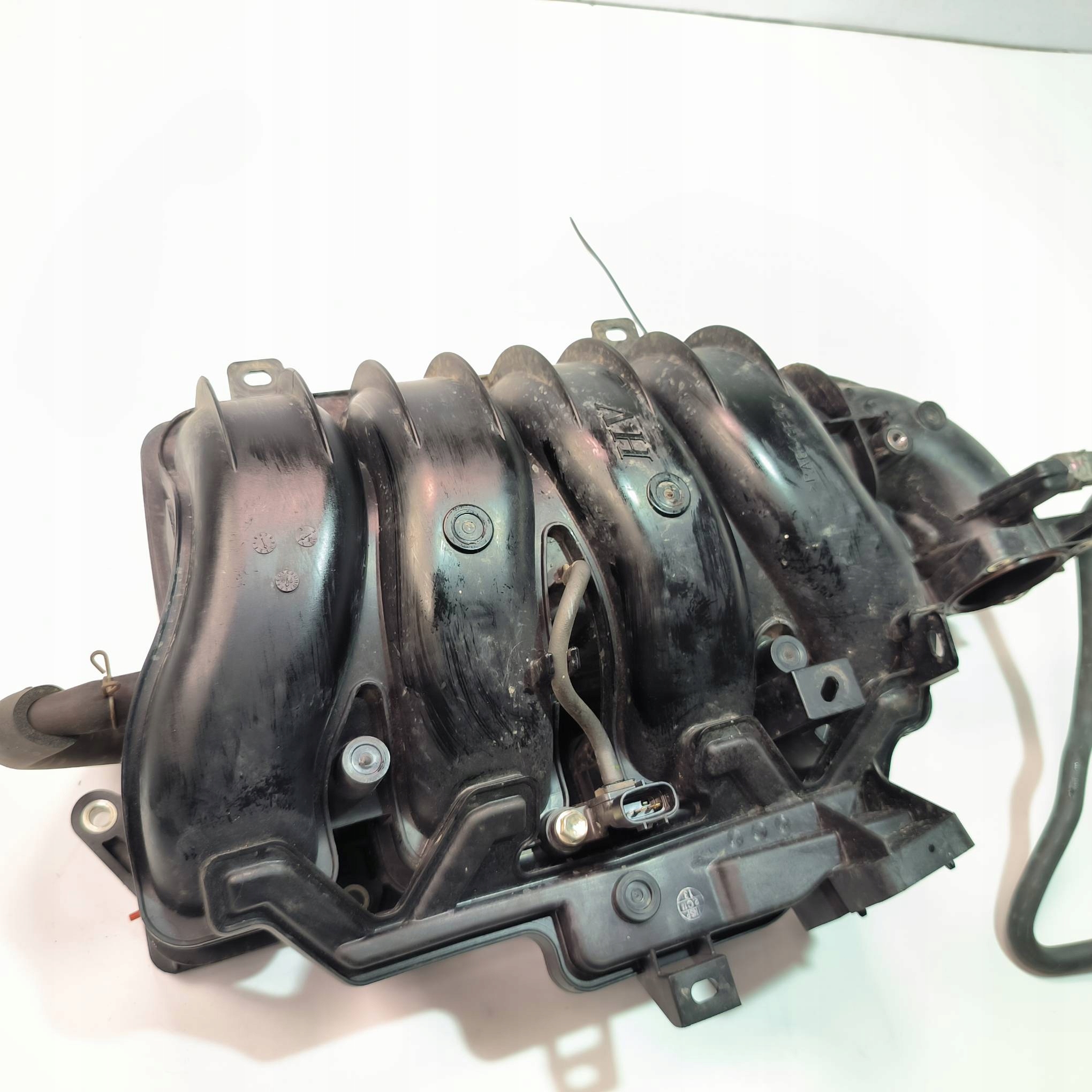 intake manifold LEXUS NX300H NX