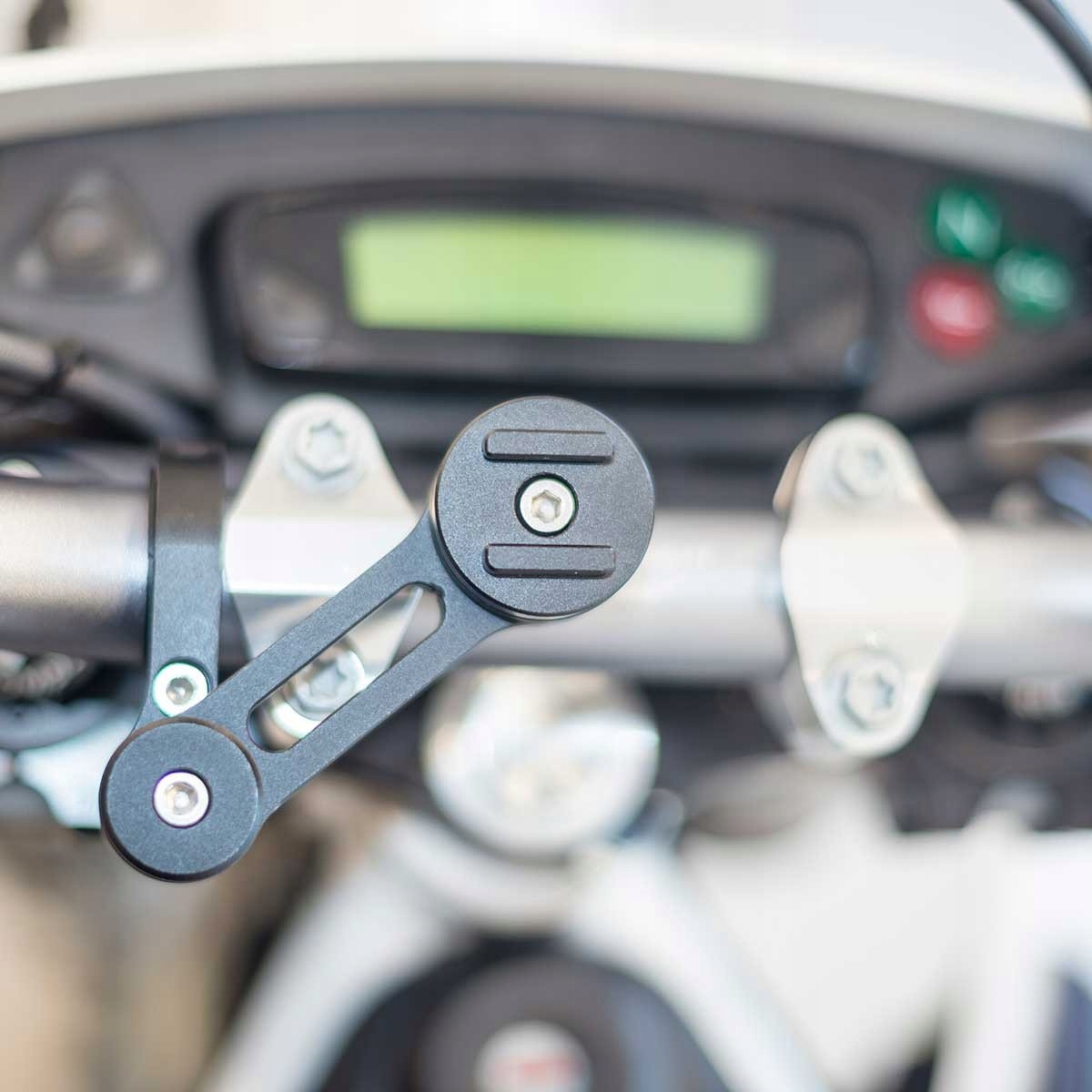 SP CONNECT THE UNIVERSAL HANDLEBAR HOLDER