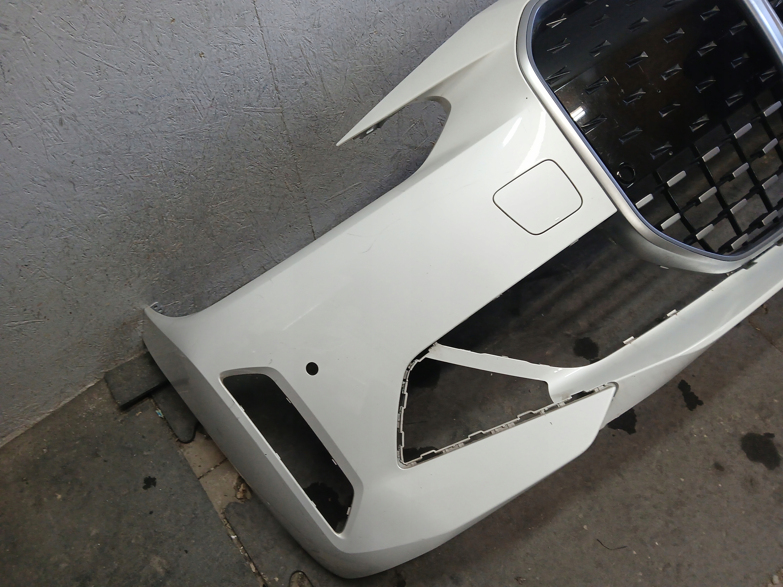 bumper front BMW I4 G26