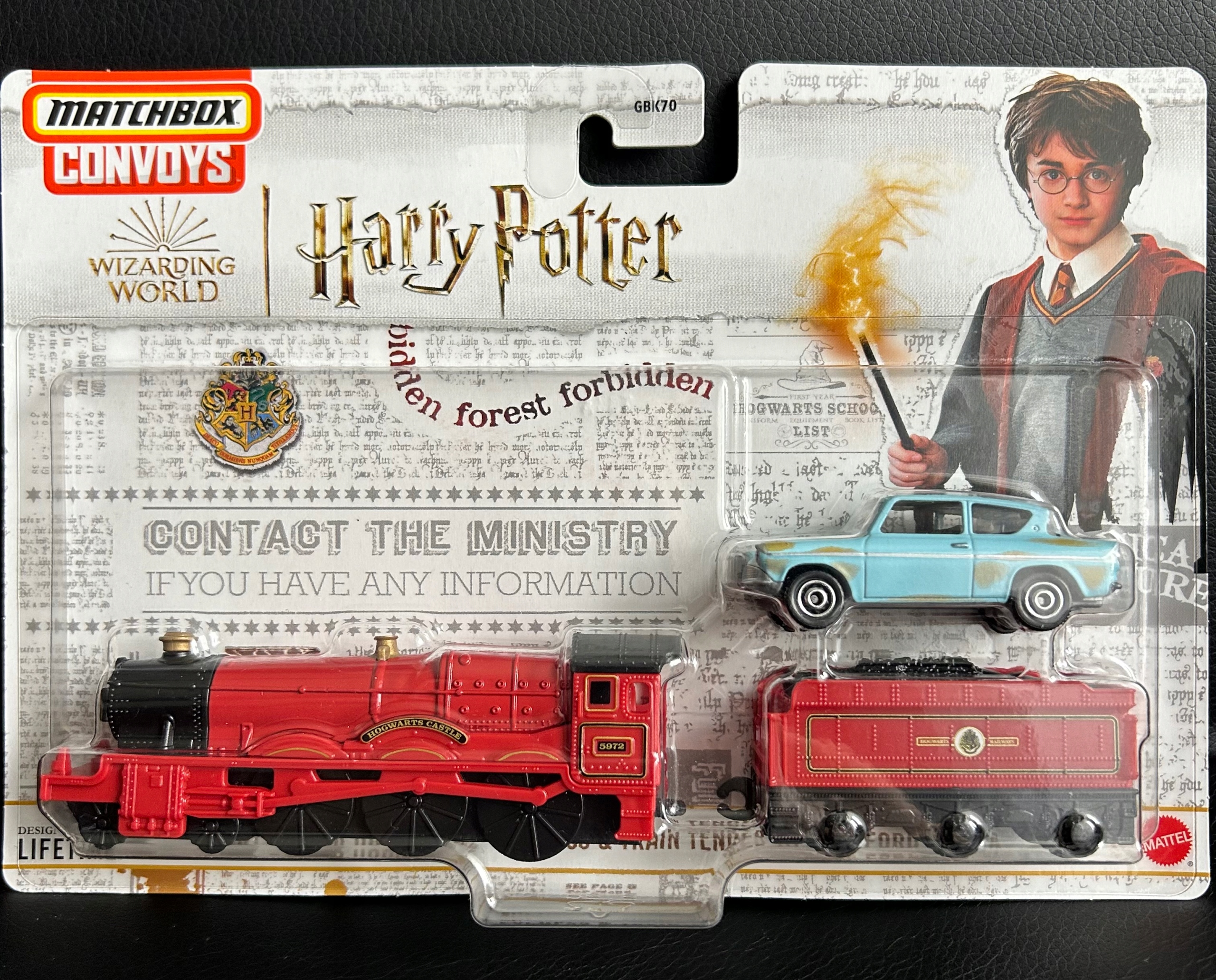 【激安通販 オンラインショップ】日用品 Harry Convoys Matchbox Potter Train & Express Hogwarts ミニカー