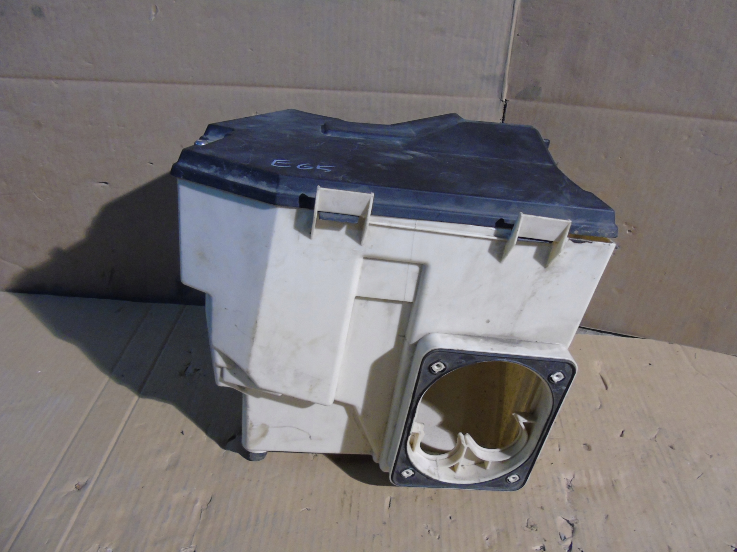 IDEALNA cover KOMPUTERA BMW E65 E66 1