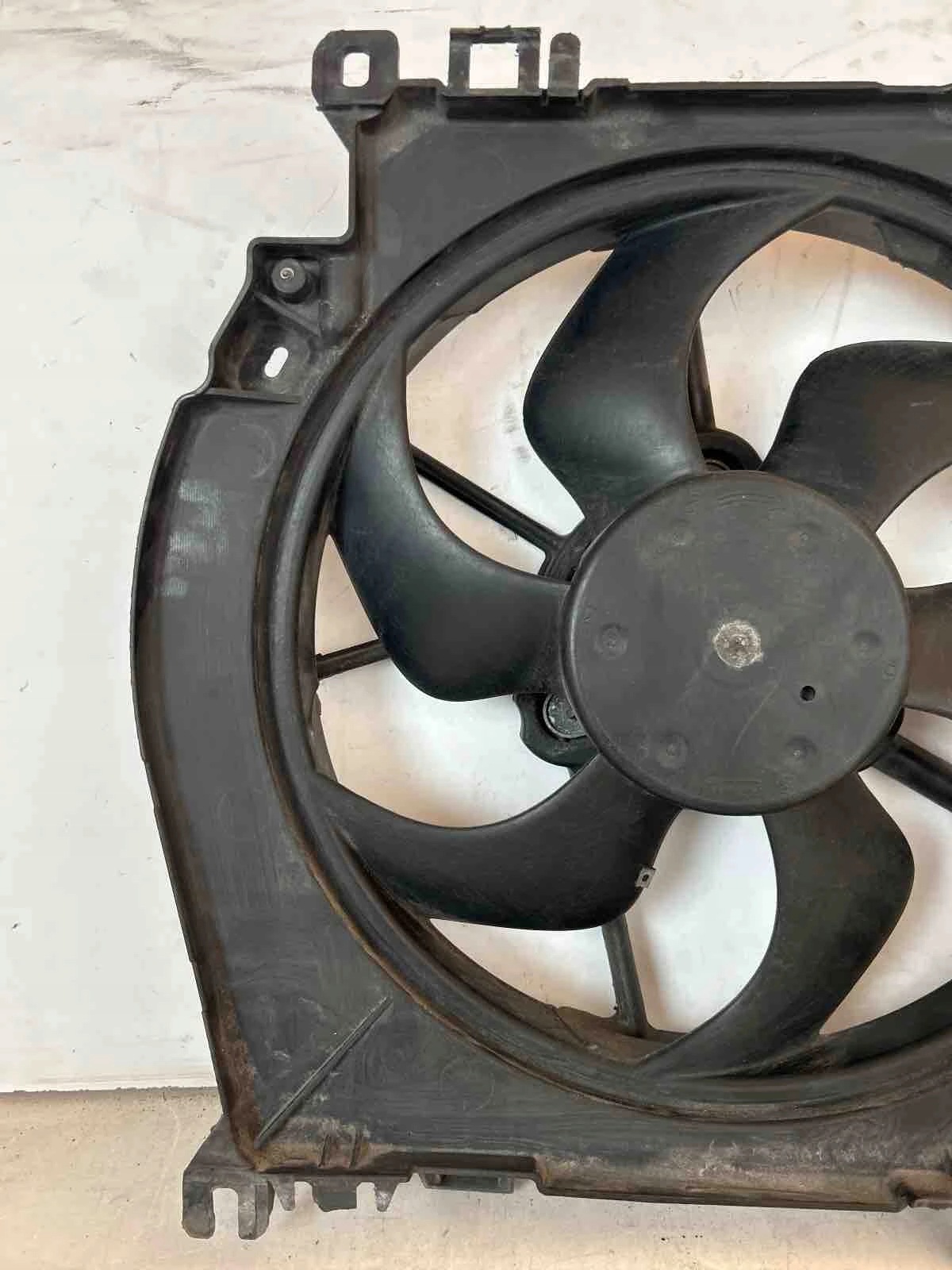 obal ventylátora ventilátor Renault Clio III Modus