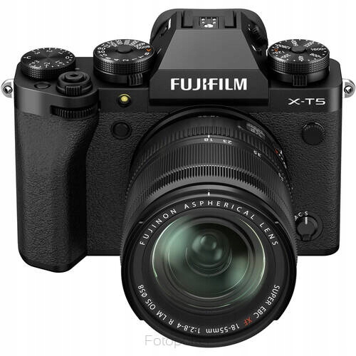 Fujifilm X-T5 + 18-55 мм черный корпус + объектив в комплекте