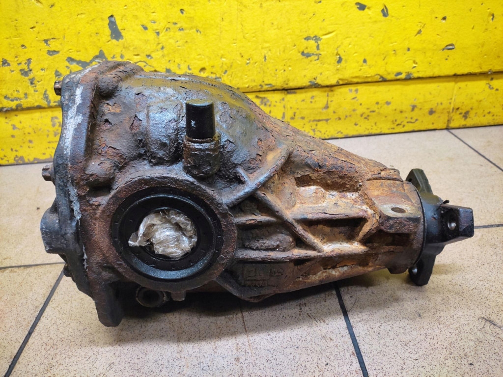 MERCEDES W203 1.9 differenciál hátsó differenciál A2033510205
