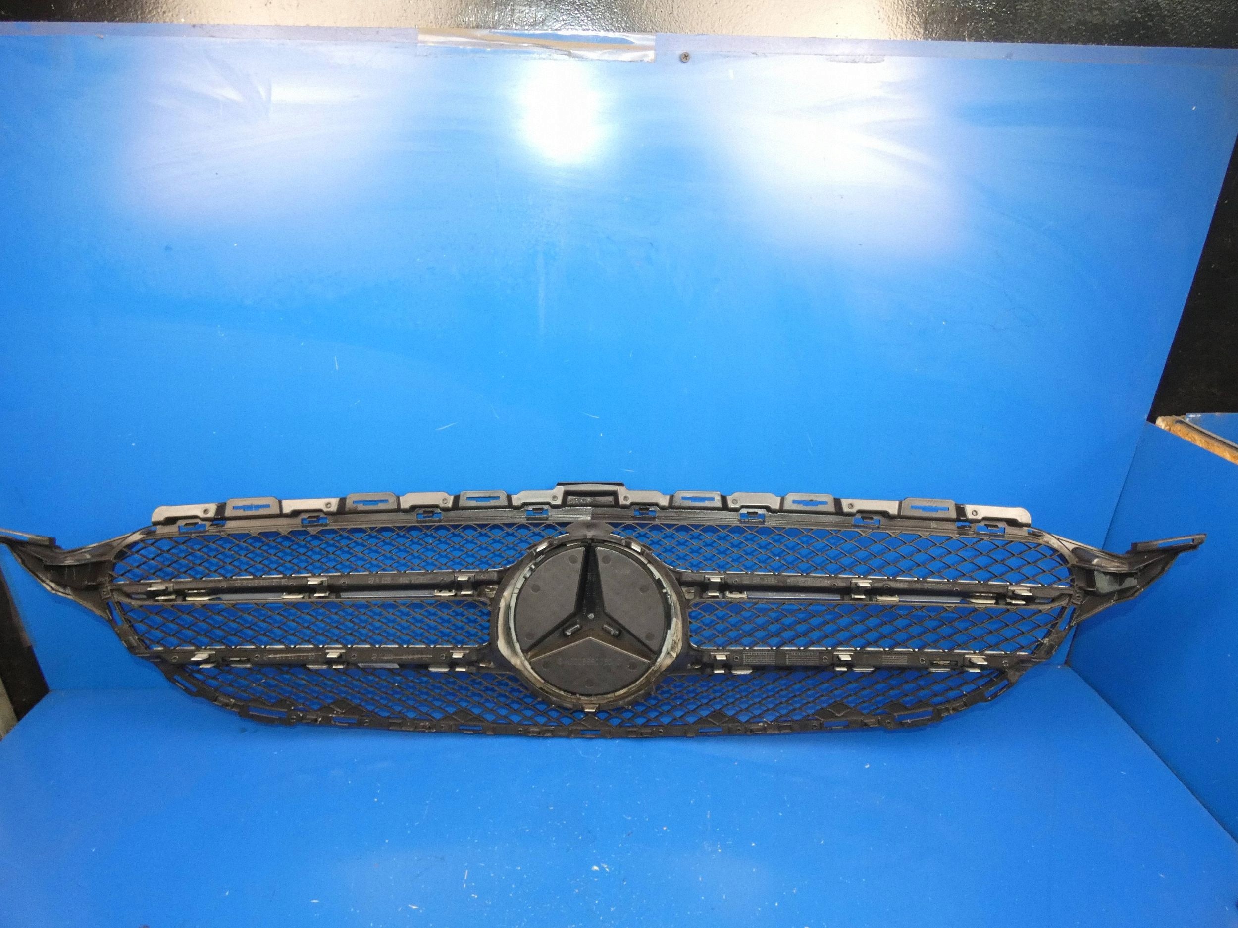 MERCEDES C KLASA W205 grill grille front front