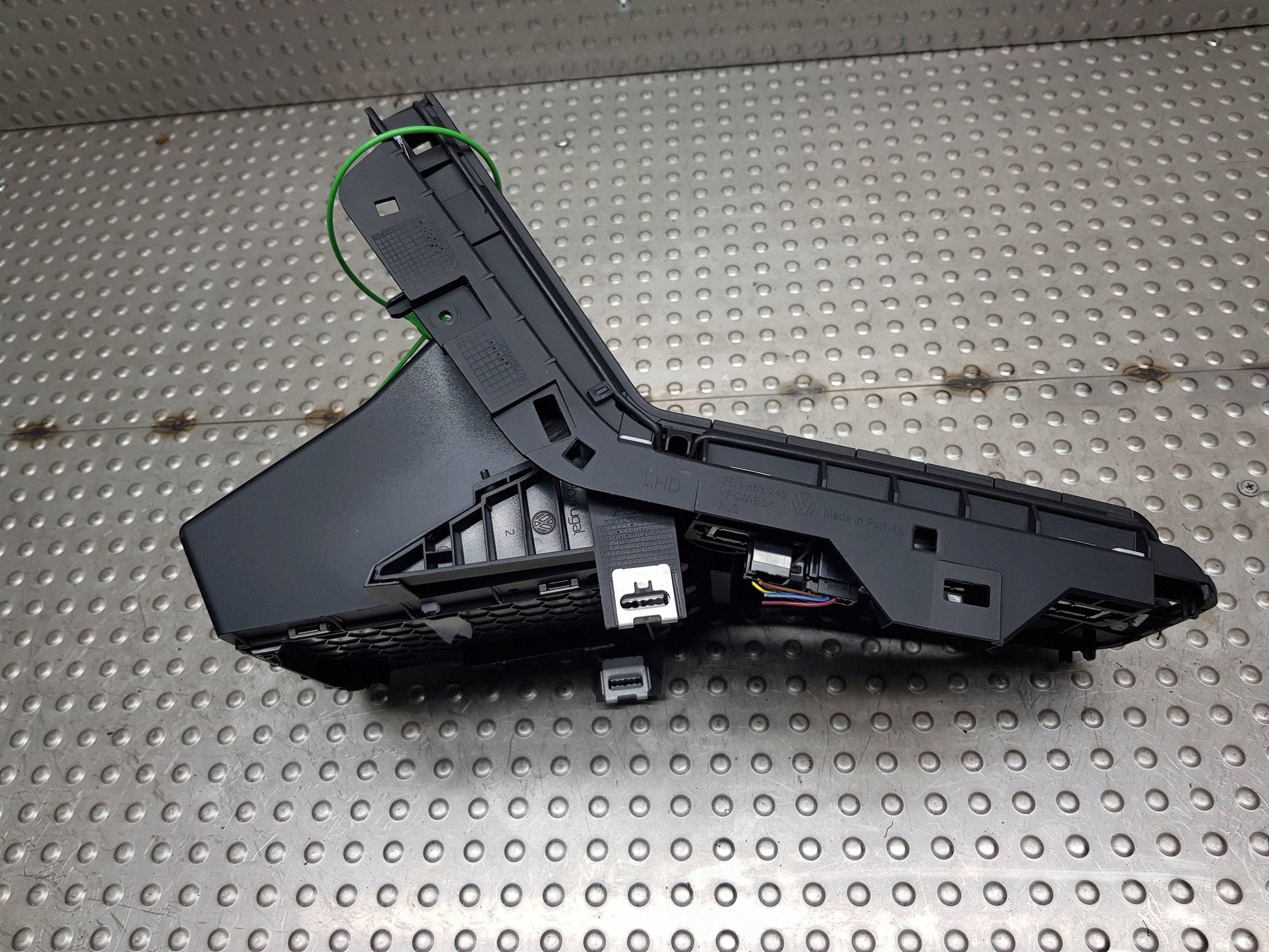 TUNEL mitte 2G1863243 2G1857925A VW POLO VI 2G 17