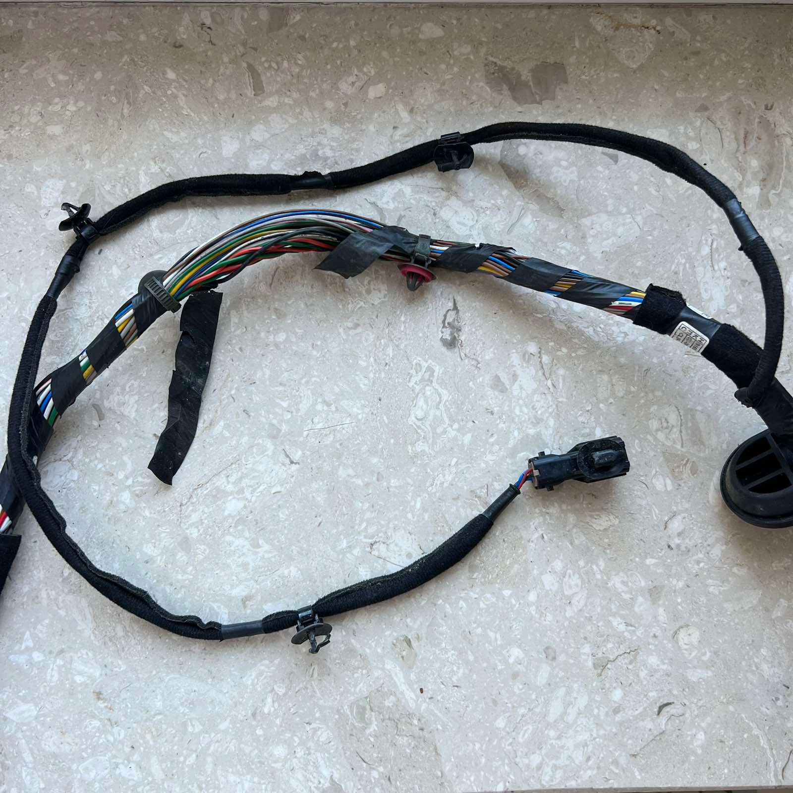 wiring bundle door Hyundai Kona and 2017-2022 left front 91981-J9030