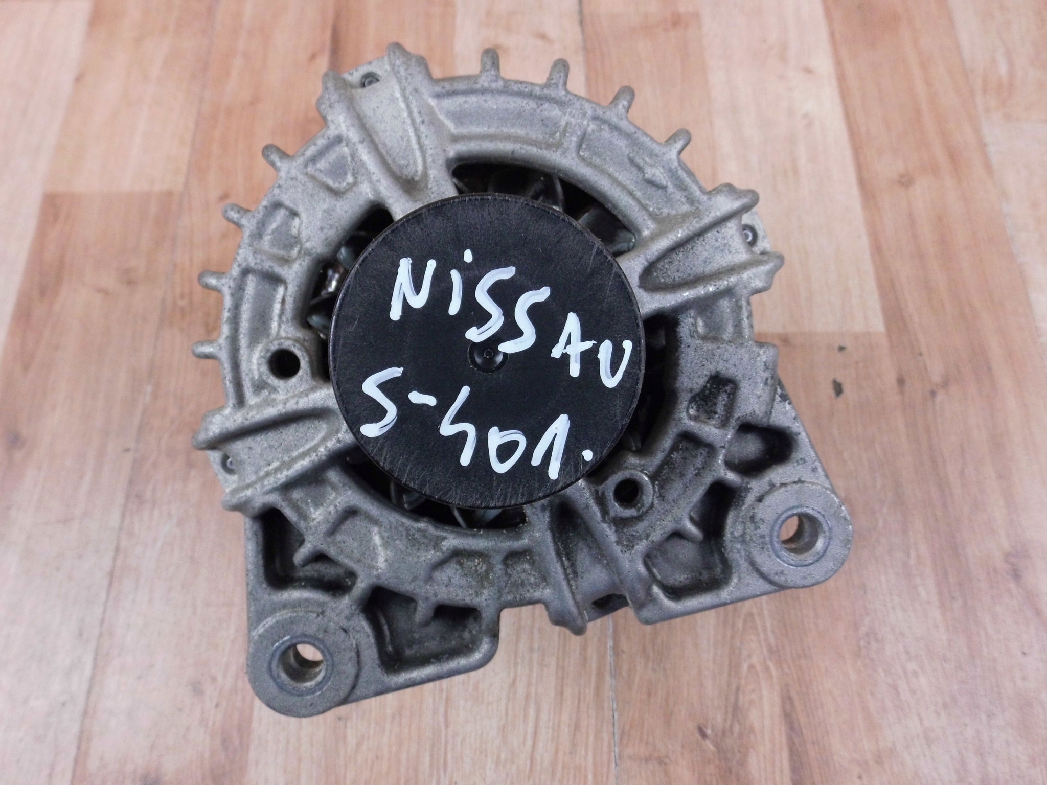 Nissan X-Trail T32 1.6 DCI alternator 231004BE0AE 231004BE0A-E