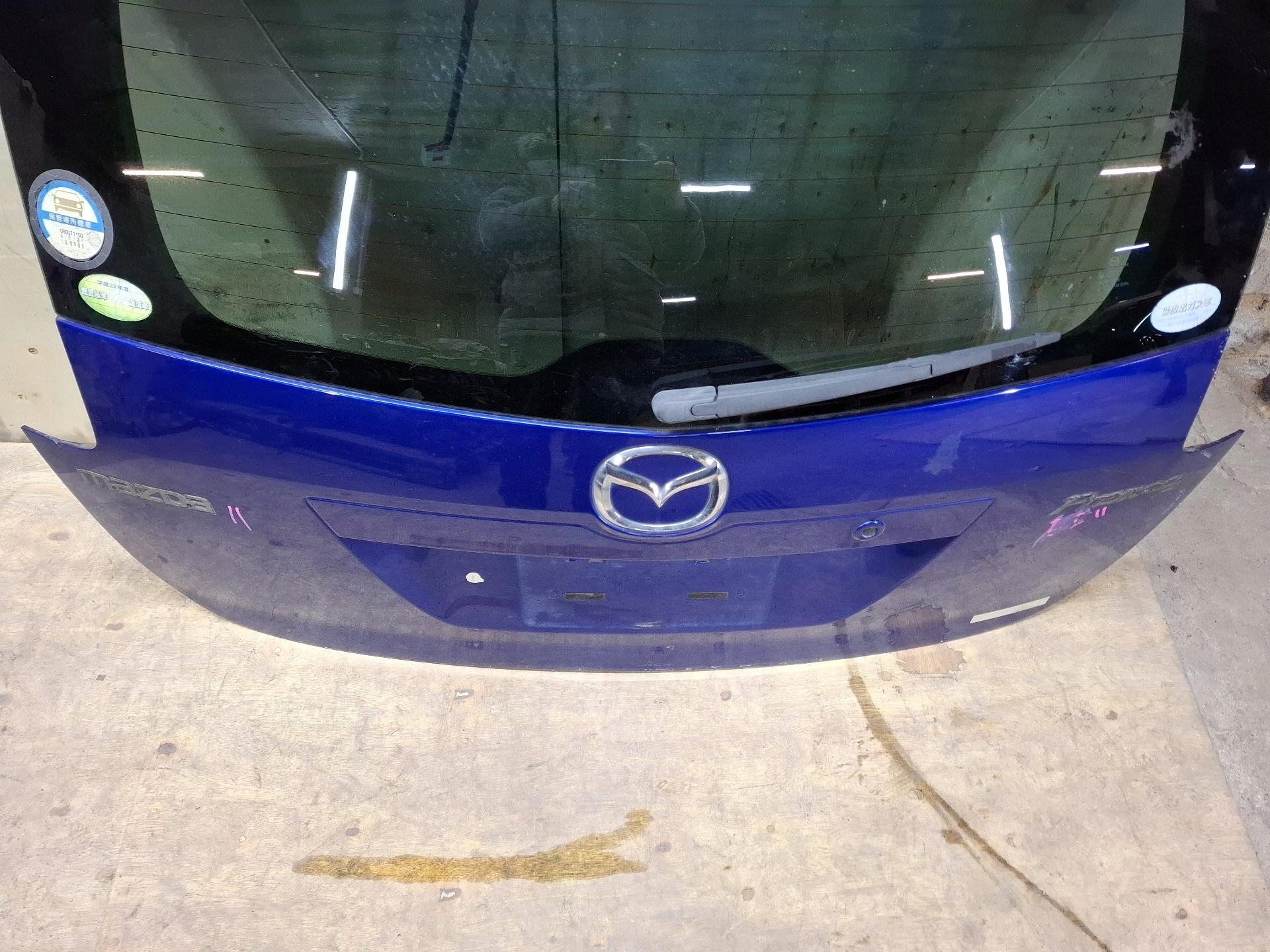 rear trunk door boot Mazda 5 facelift 2008