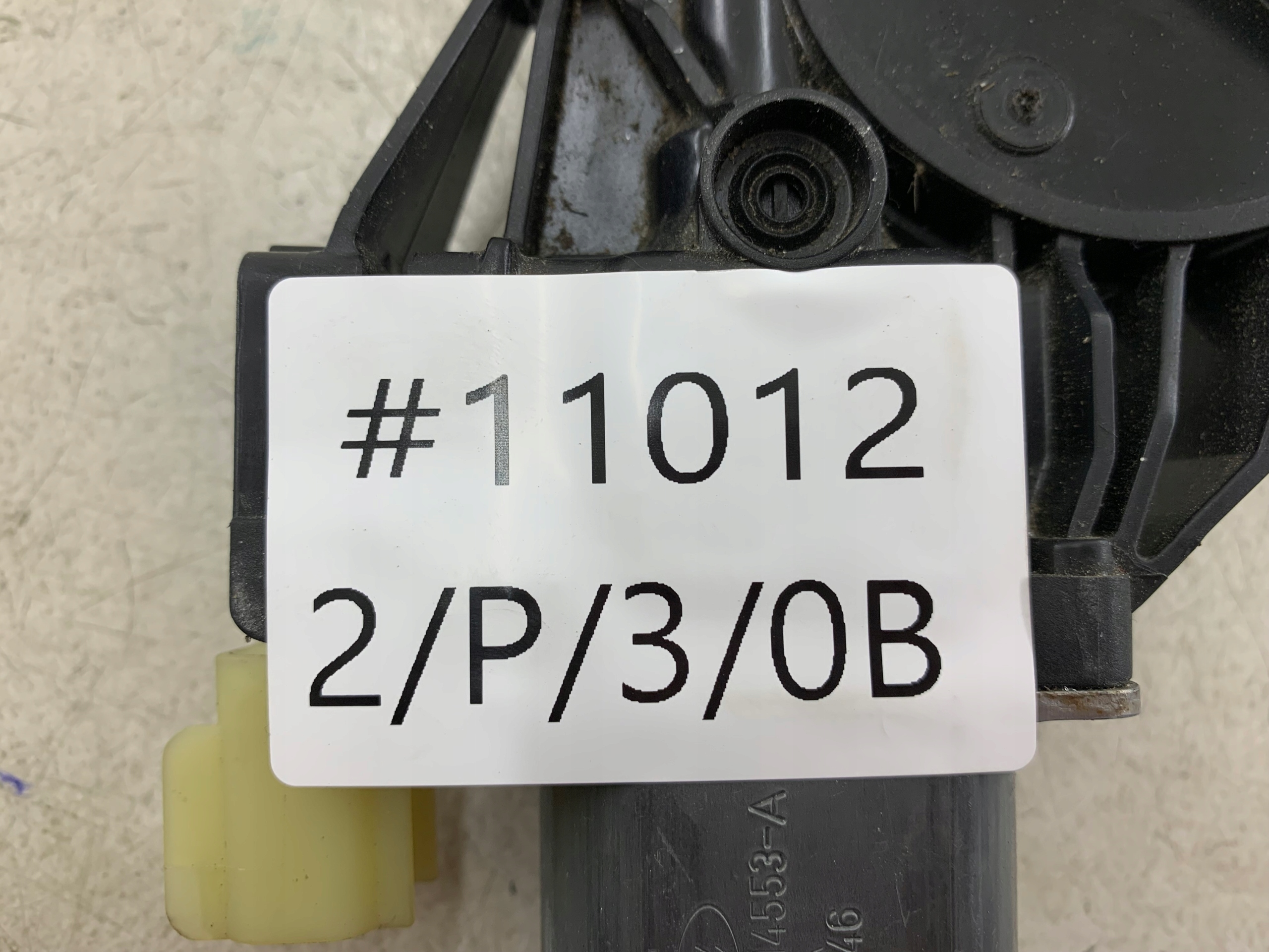 FORD FIESTA MK6 mini motor windows right front 0130822407