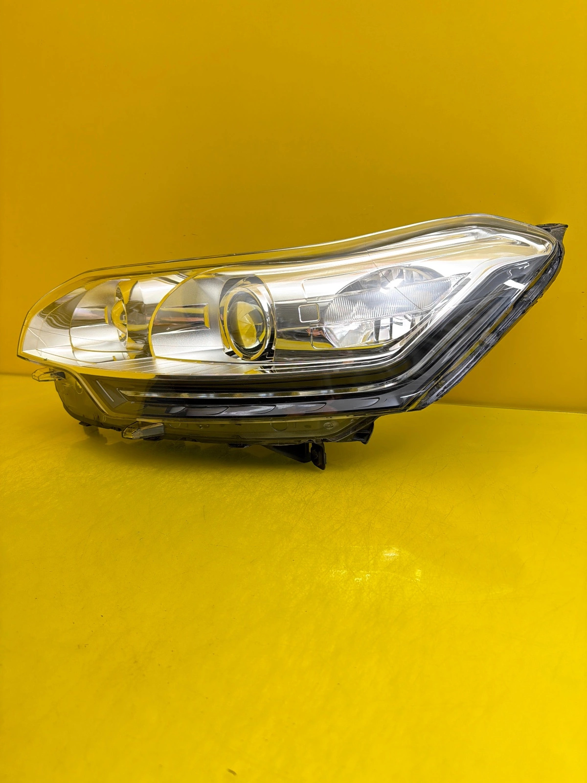 light left Citroen C5 III X7 Lift 2011-2017 Xenon 9674399580