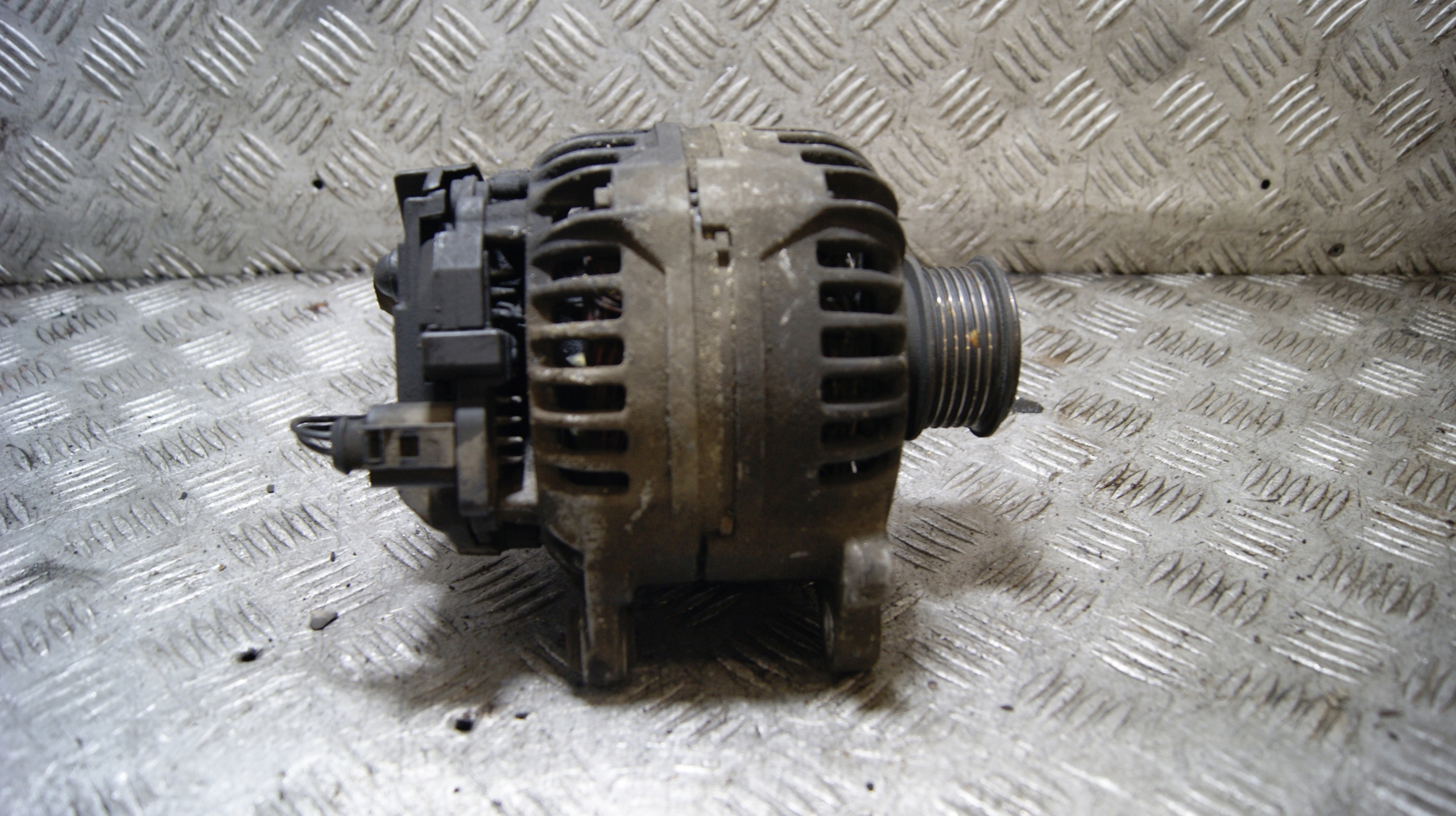 alternator VOLKSWAGEN SHARAN 1 028903023E