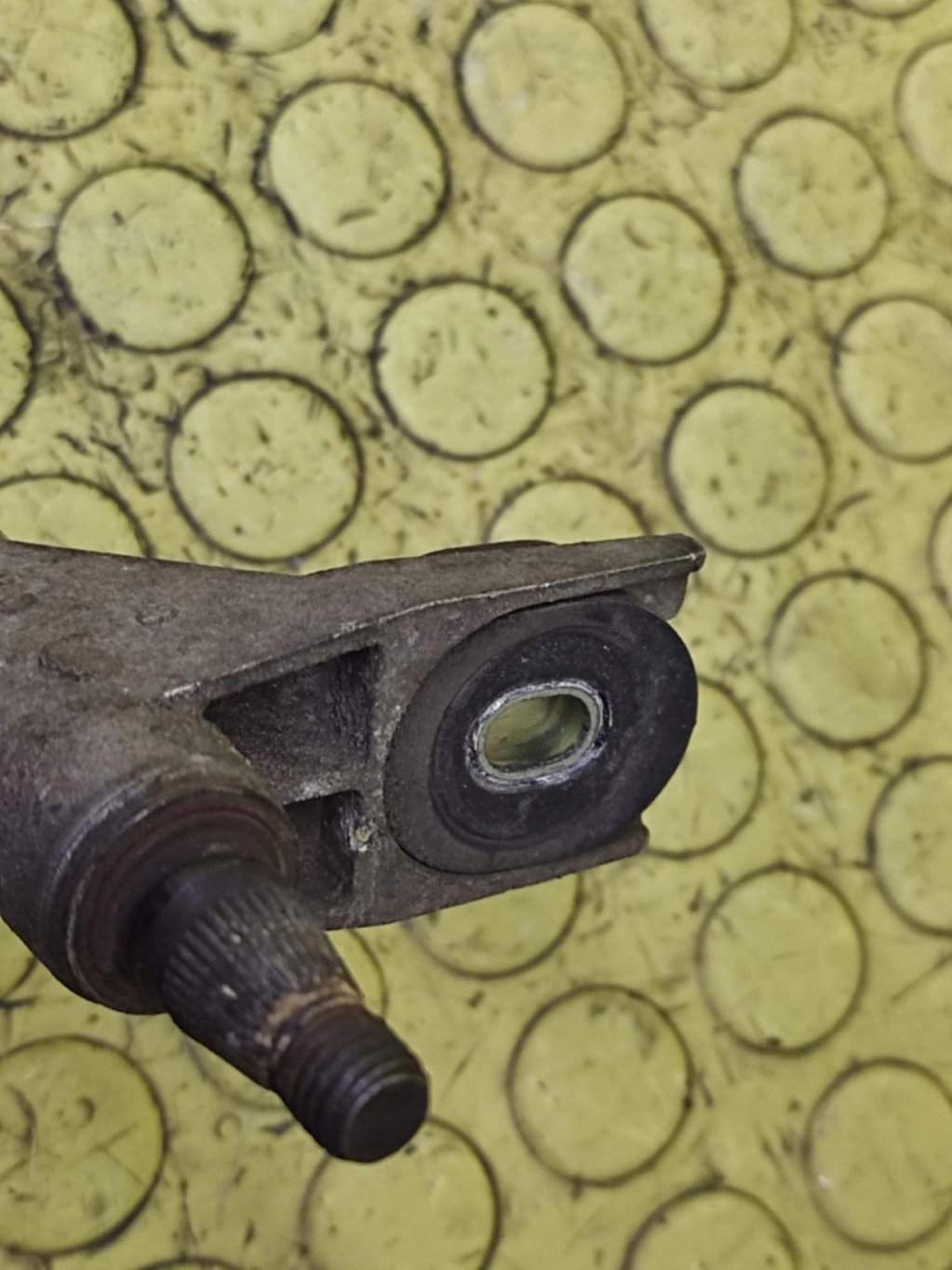 SKODA SUPERB and wiper mechanism front 8D1955605B