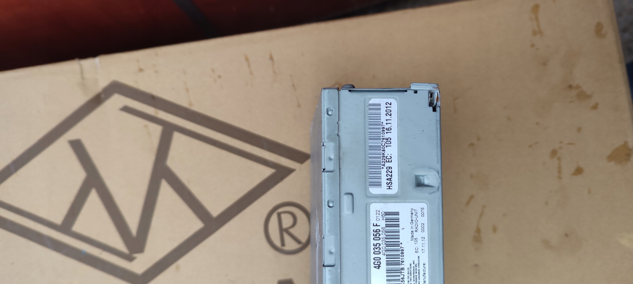 TUNER RADIA AUDI A4 B8 4G0035056F