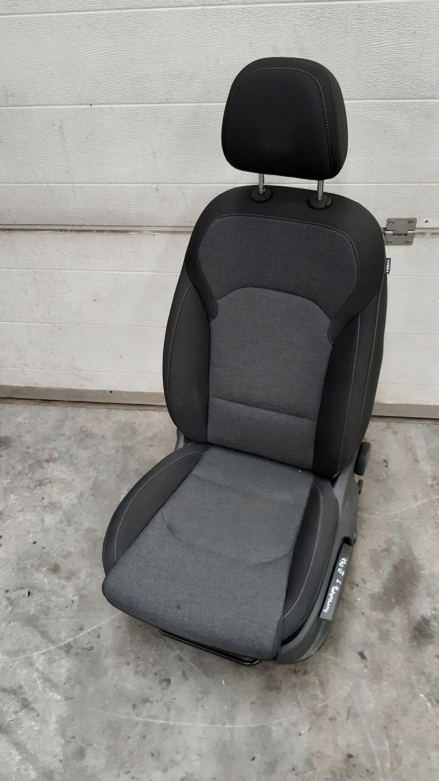 seat front left driver´s Hyundai i30 III LIFT 1.0T GDI