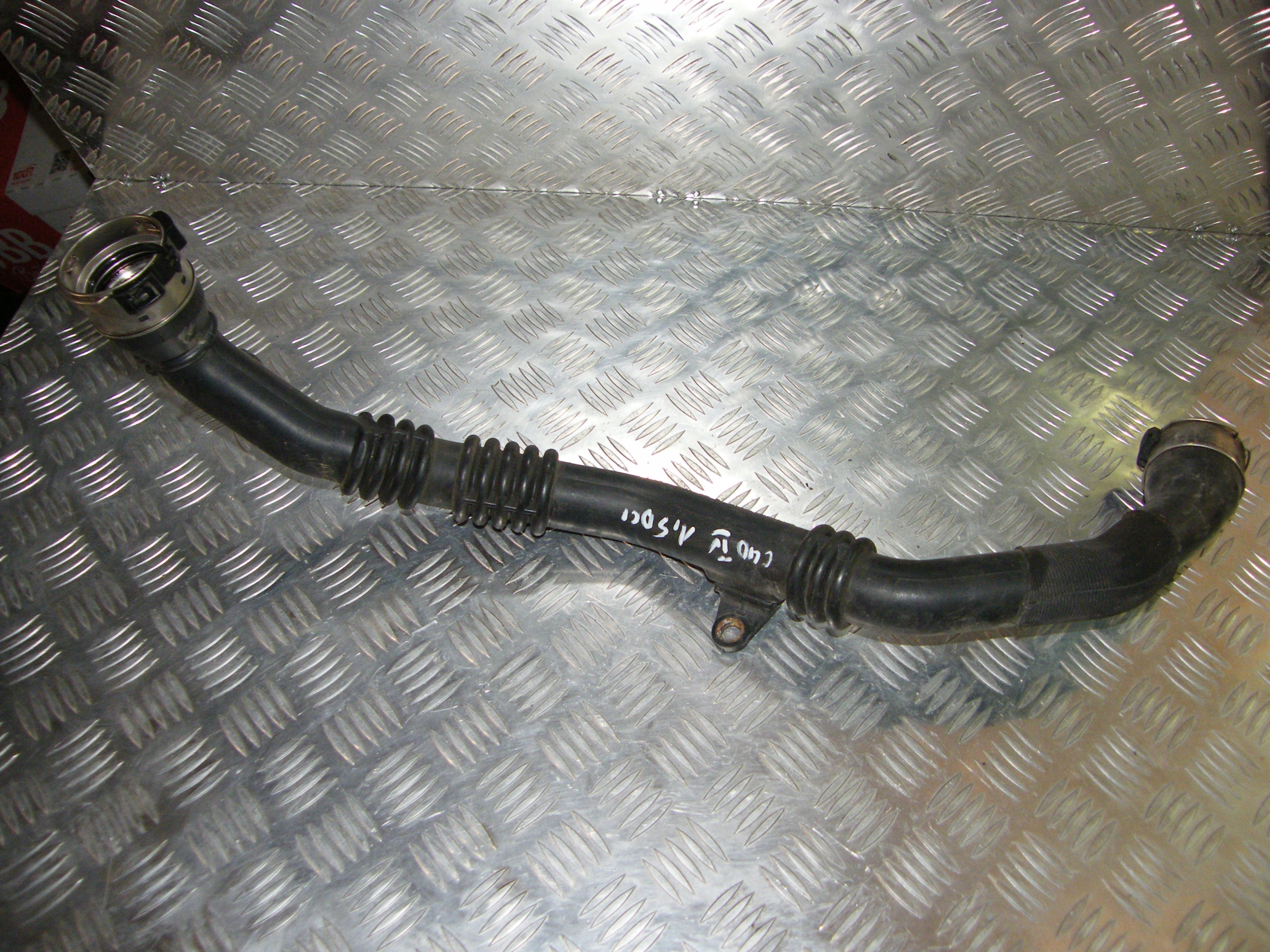 SANDERO CLIO IV ІНТЕРКУЛЕР ШЛАНГ 144608527R