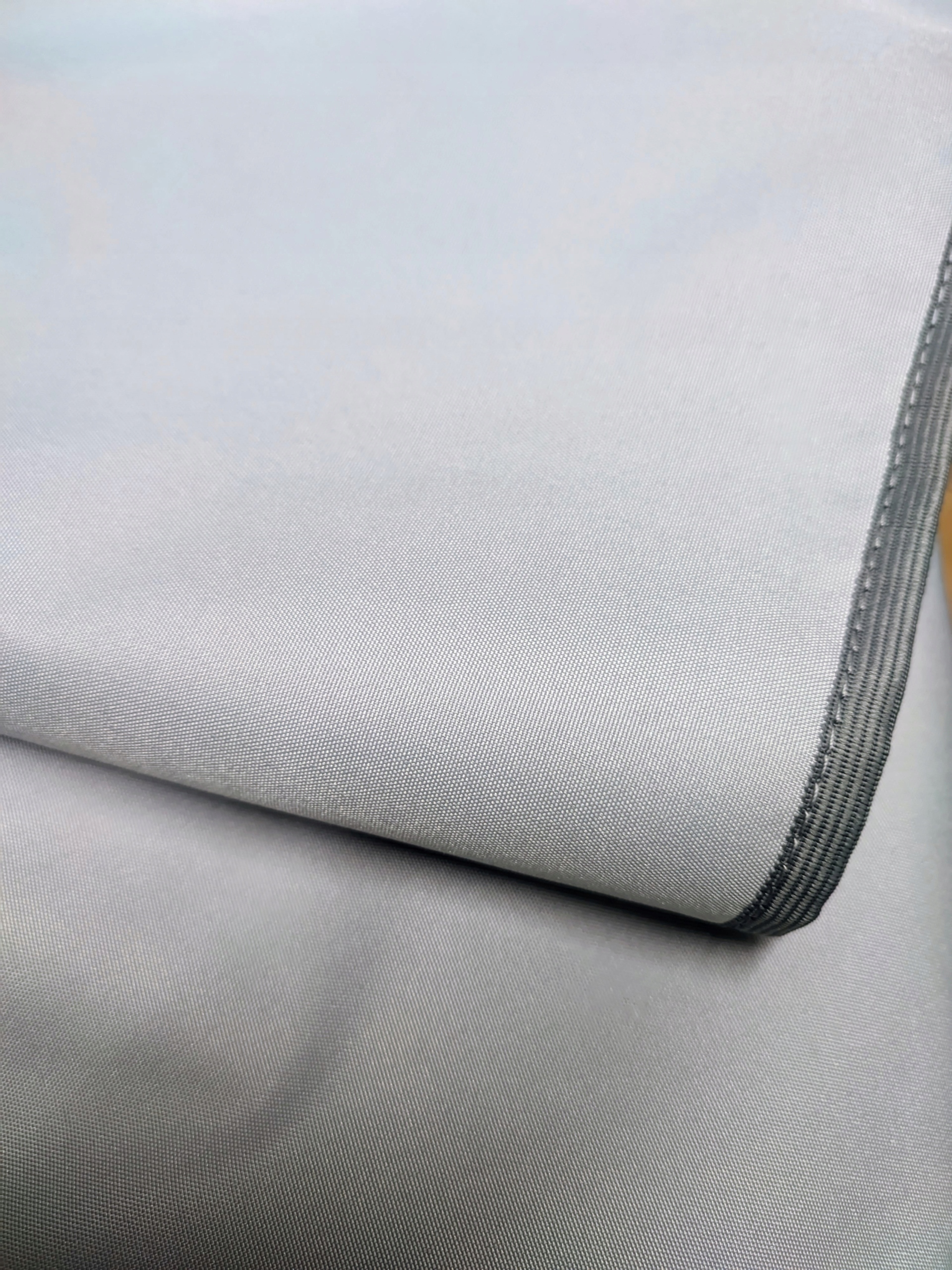 Narzuta ochronna na pianino Yamaha P-145 Pasuje do modelu Yamaha P-145