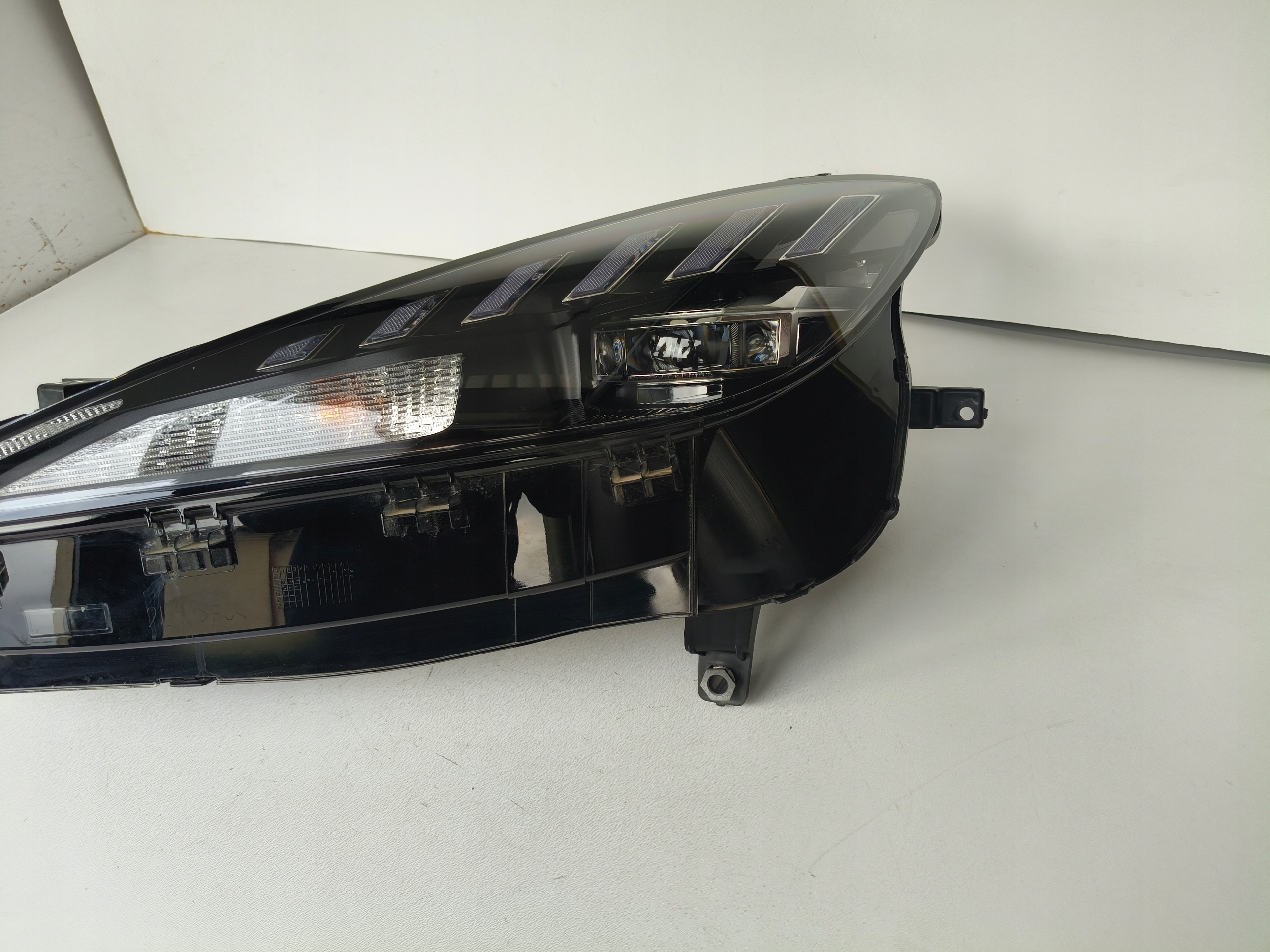light left REFLEKTOR MG 4 MG4 22- FULL LED