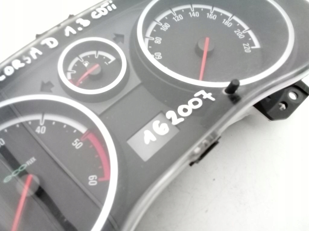 Opel Corsa D diesel dials dials predkosciomierz P0013281899
