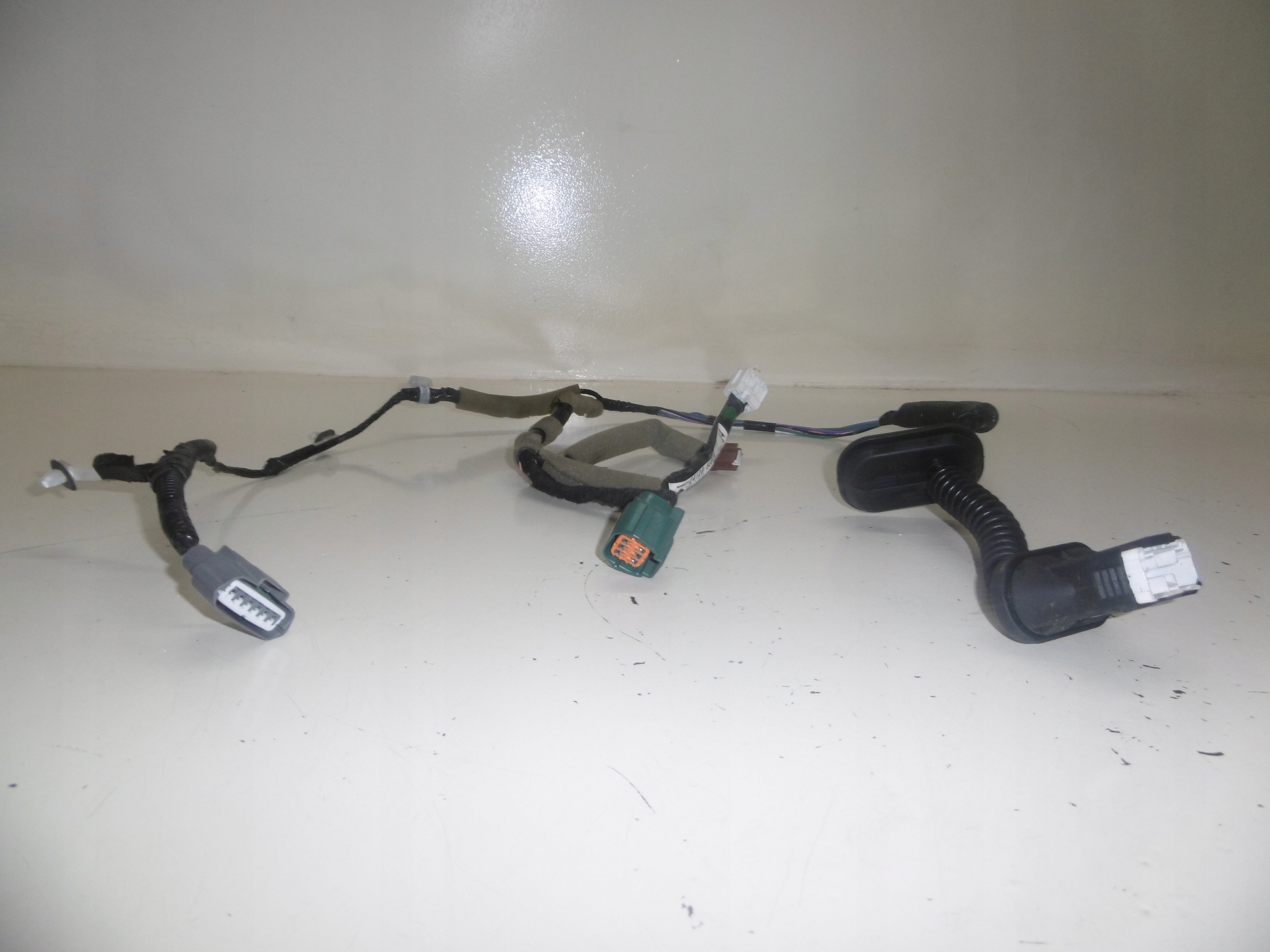 bundle wiring door right rear part INFINITI Q50